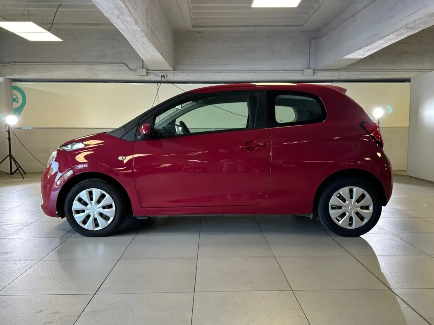 Citroen C1 1.0 VTi 68 Feel Rosso - 2