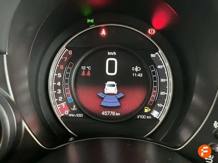 Abarth 500 2022, foto 17