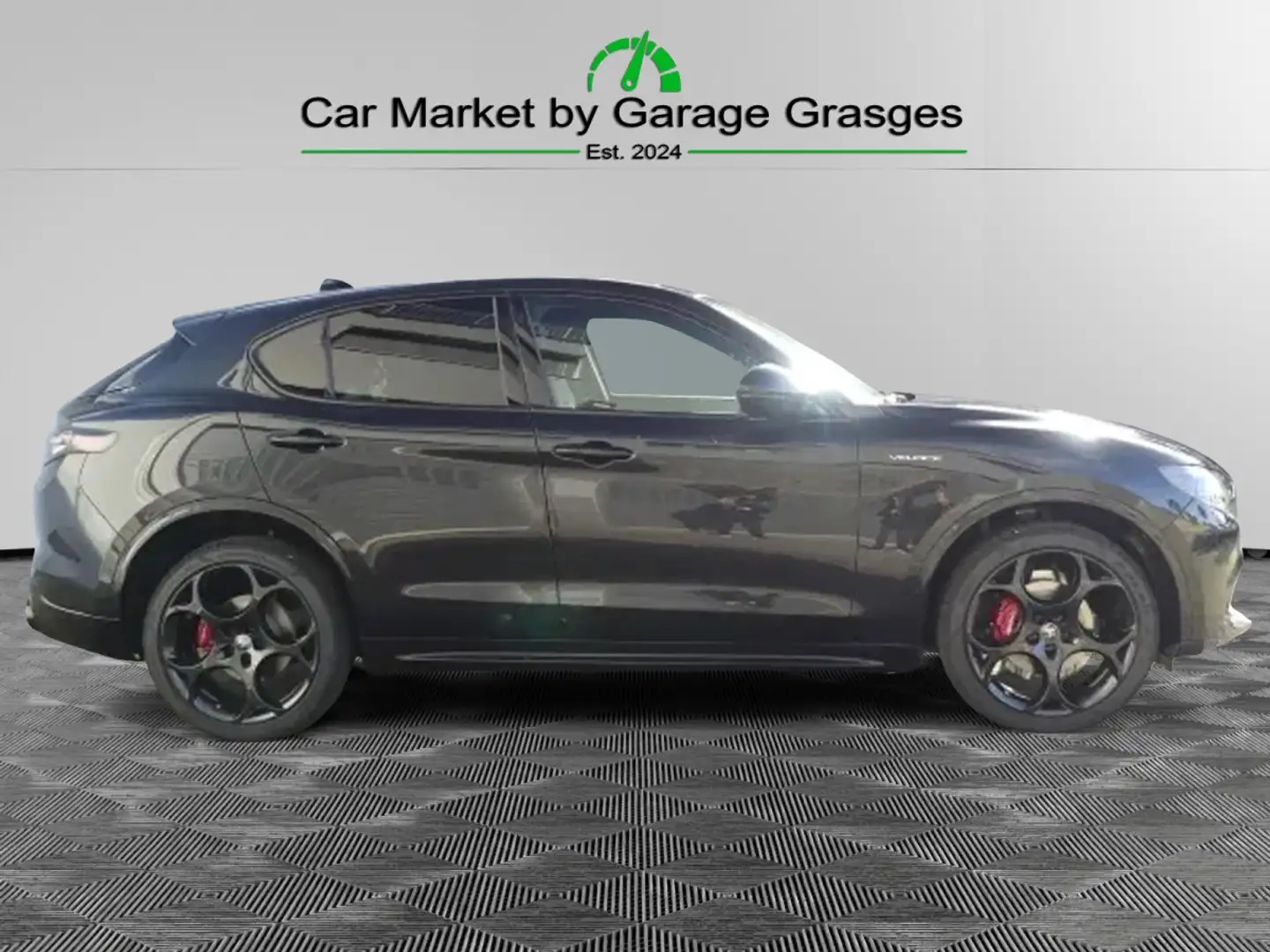 Alfa Romeo Stelvio My25 Veloce 2.0 Turbo Q4 Noir - 2