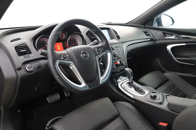 Opel Insignia view 13