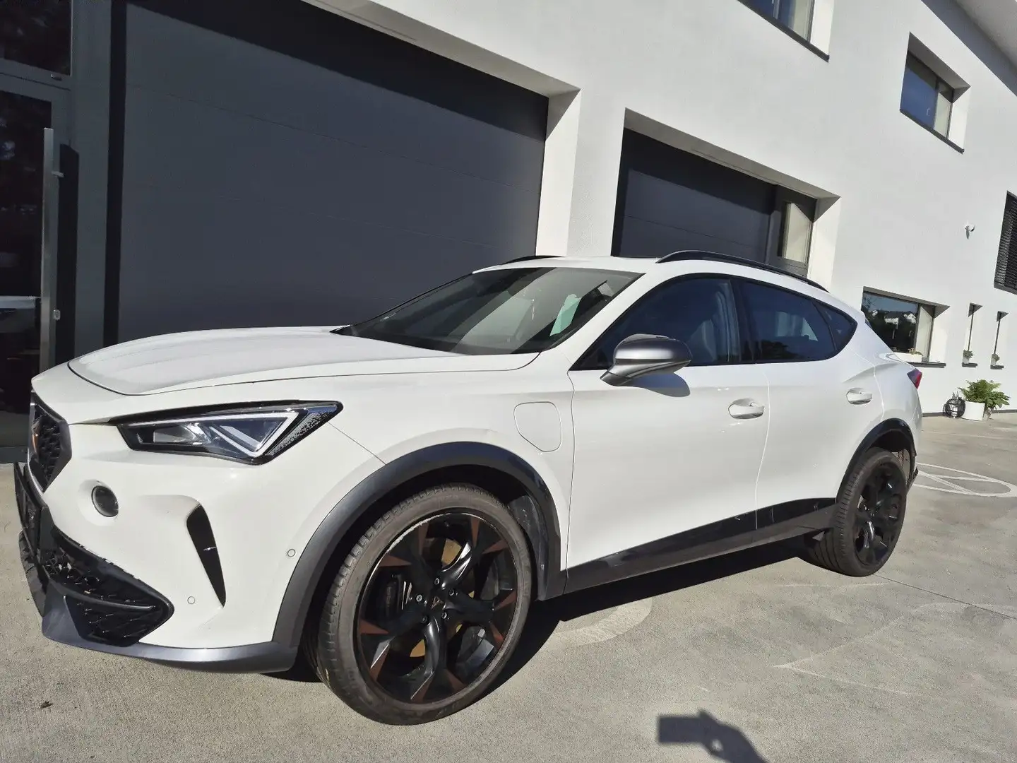CUPRA Formentor VZ e-Hybrid 245 PS+Panorama+Leder Blanc - 1