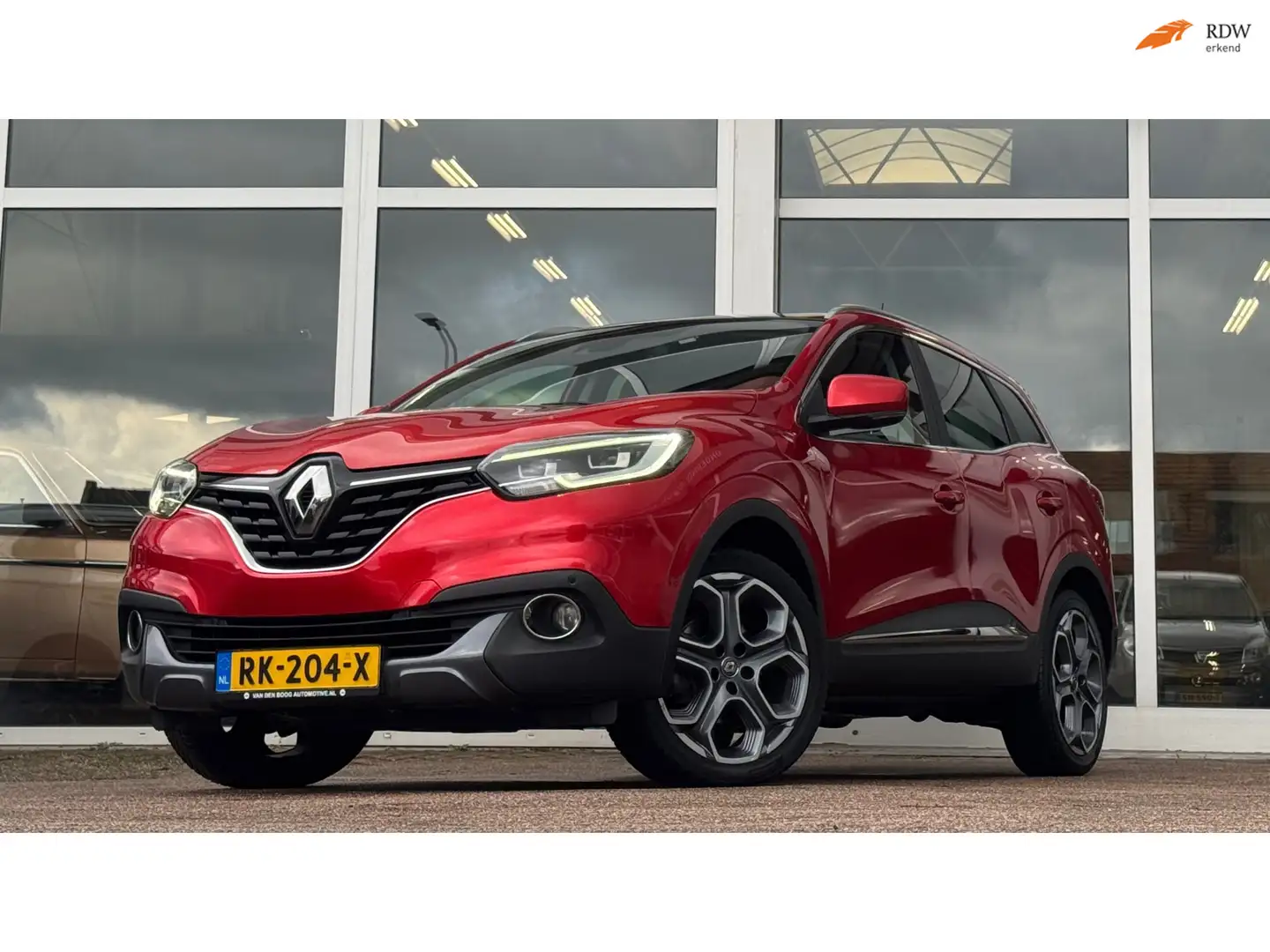 Renault Kadjar 1.2 TCe Extase Trekhaak Panoramadak 19" LM LED Moo Rood - 1