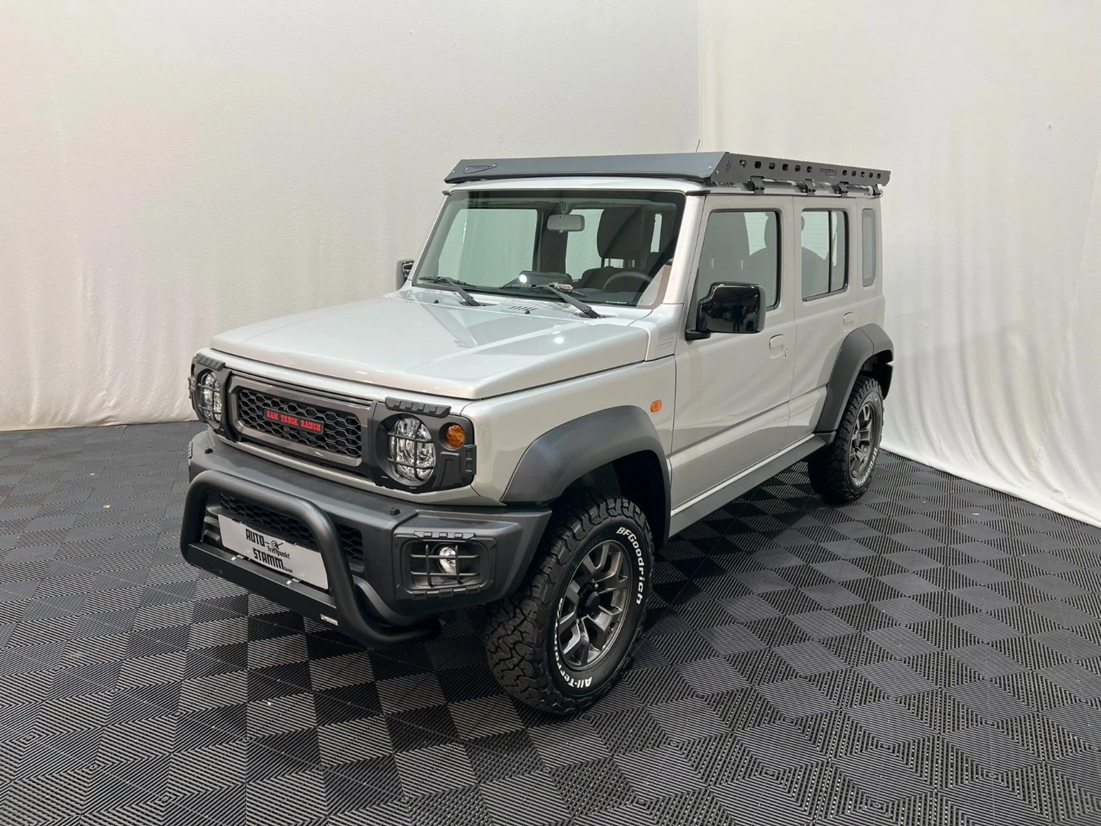 Suzuki Jimny RTR Jimmy - 4/5 Türer / Offroad Edition — photo 2