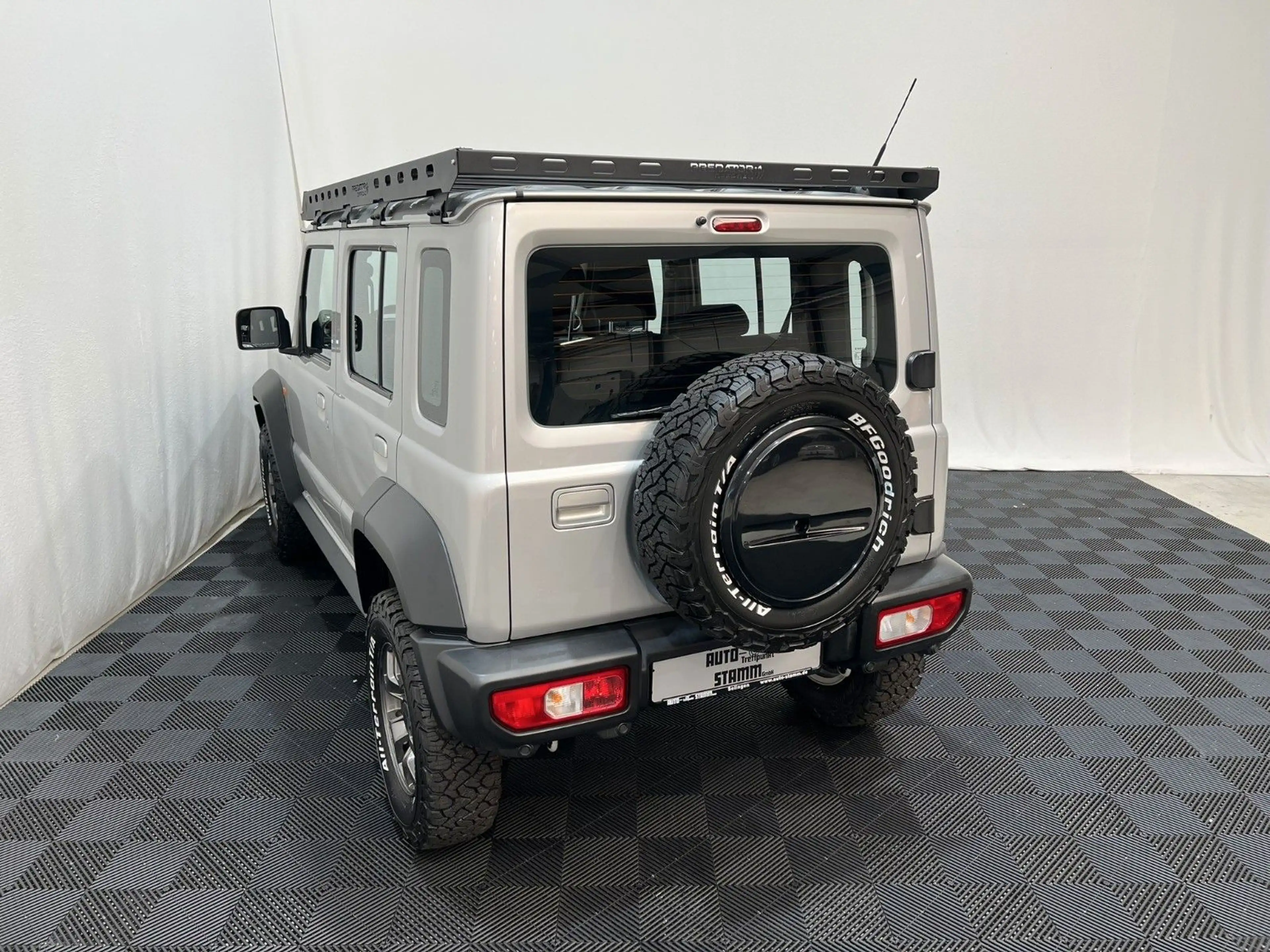 Suzuki Jimny RTR Jimmy - 4/5 Türer / Offroad Edition — photo 7