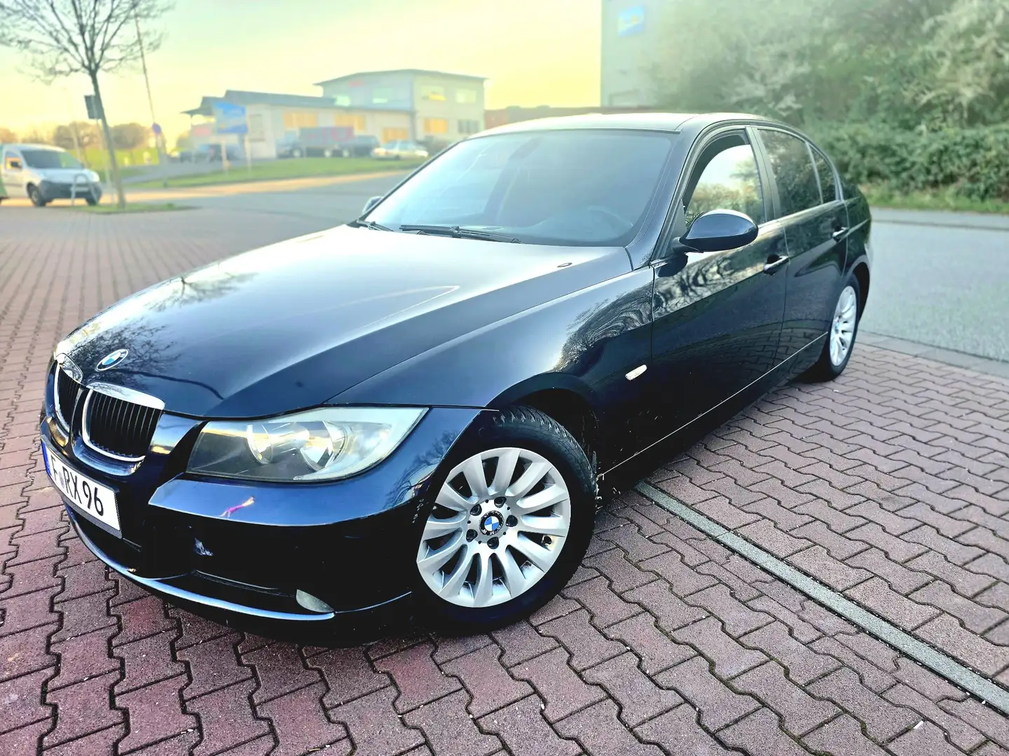 BMW 318 318d Vollleder - 1