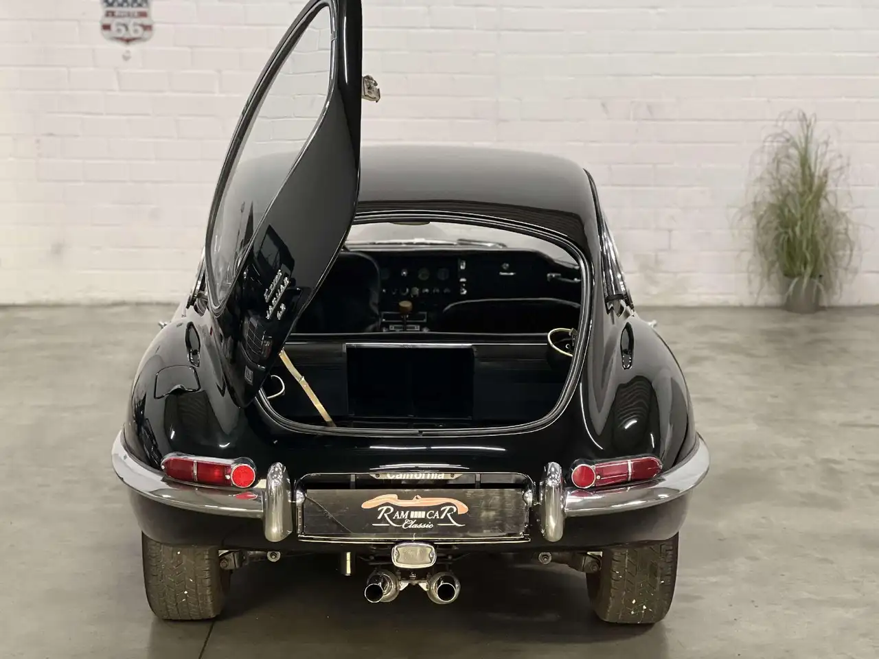 Jaguar E-Type Serie 1 4.2 Coupe, foto 8