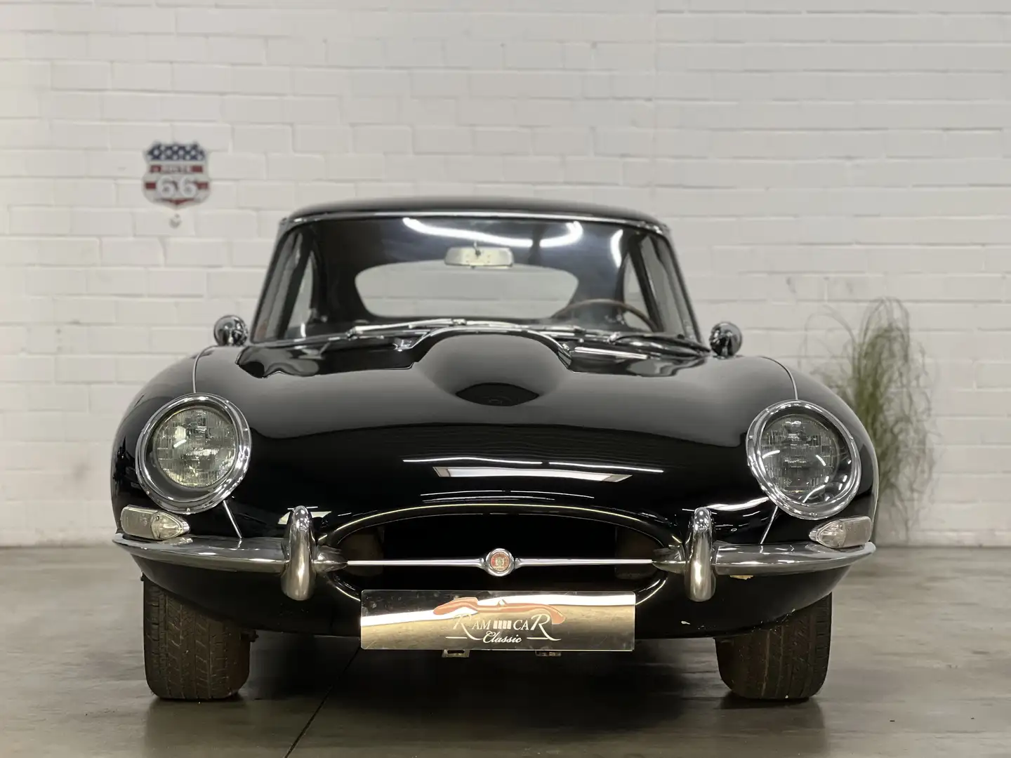 Jaguar E-Type Serie 1 4.2 Coupe Zwart - 2