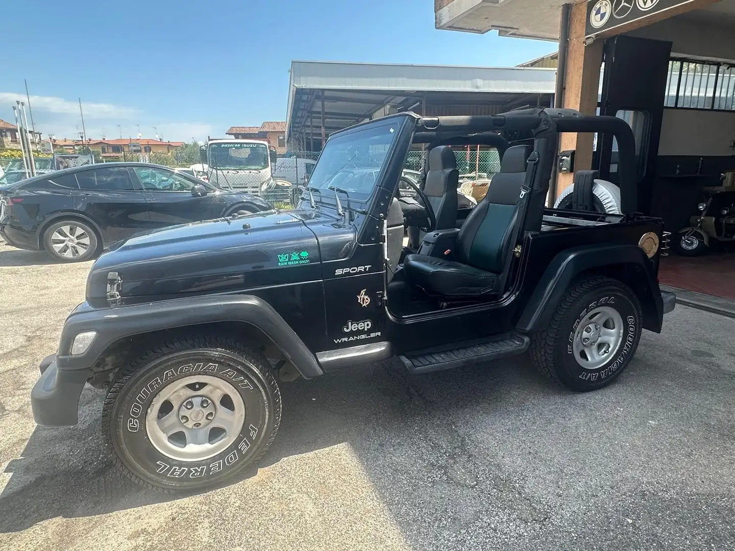 Jeep Wrangler Wrangler Hard Top 4.0 Sport c/abs, GPL Negro - 2