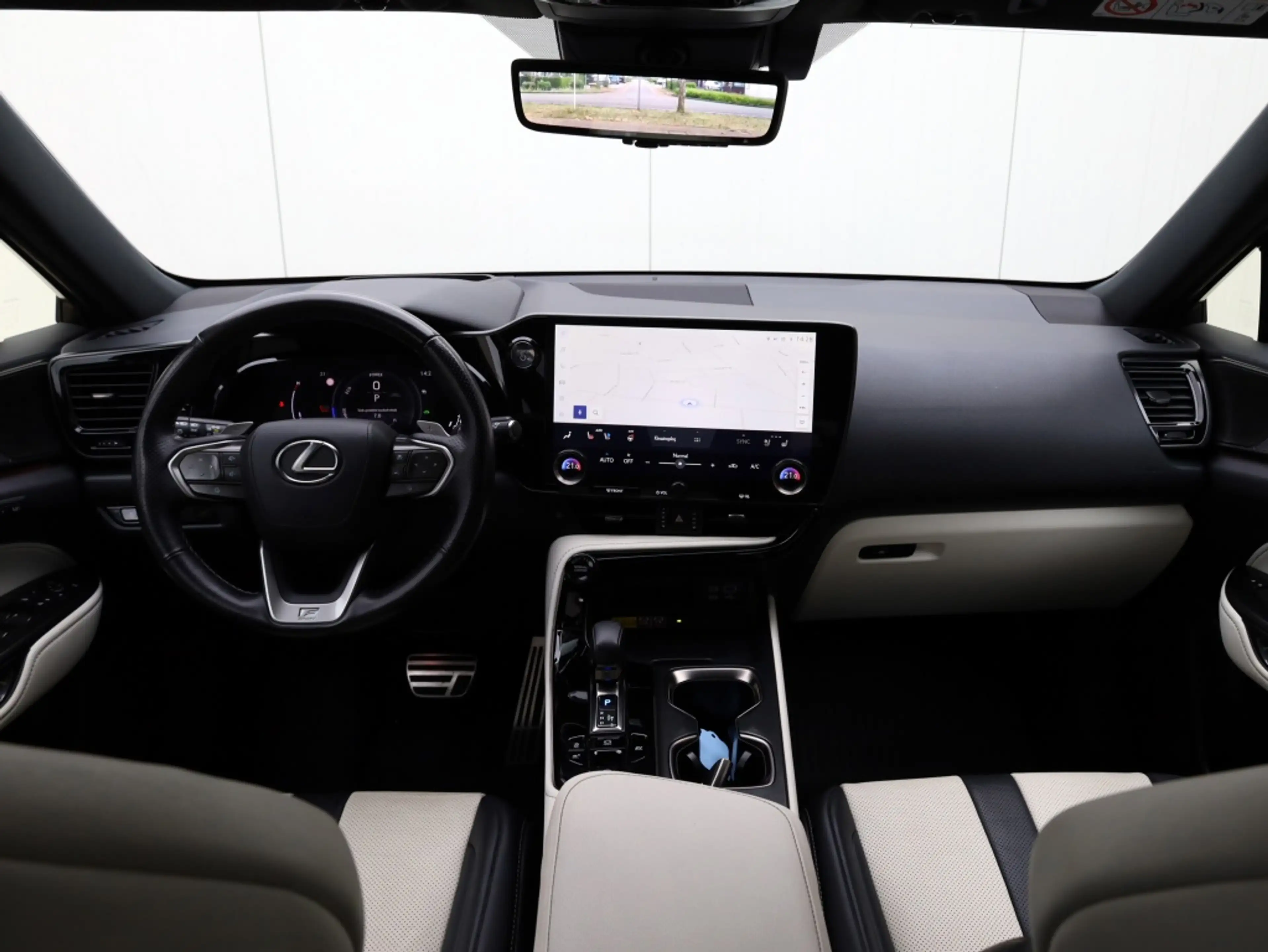 Lexus NX 350h AWD F Sport Line | Mark Levinson | 360 Camera | Tr — photo 16