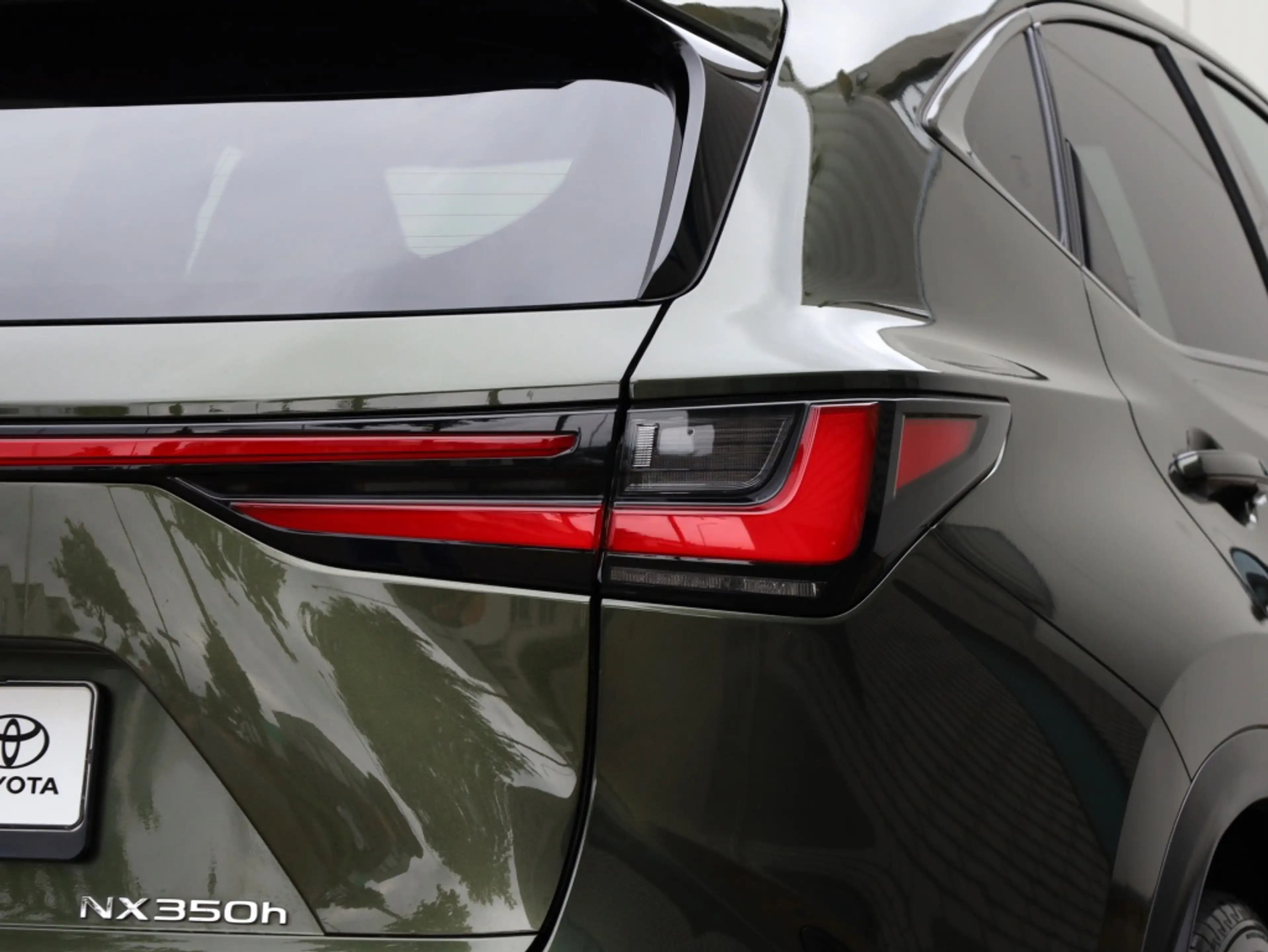 Lexus NX 350h AWD F Sport Line | Mark Levinson | 360 Camera | Tr — photo 43