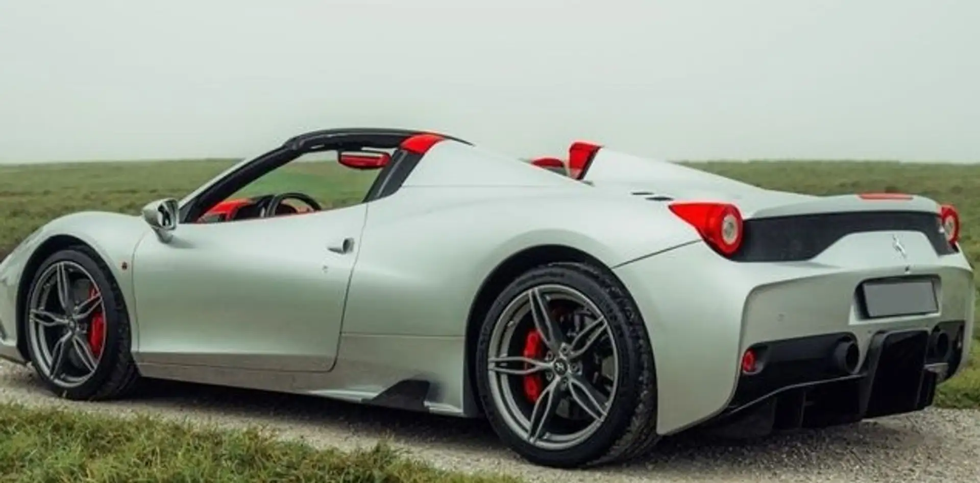 Ferrari 458 Speciale A Plateado - 2