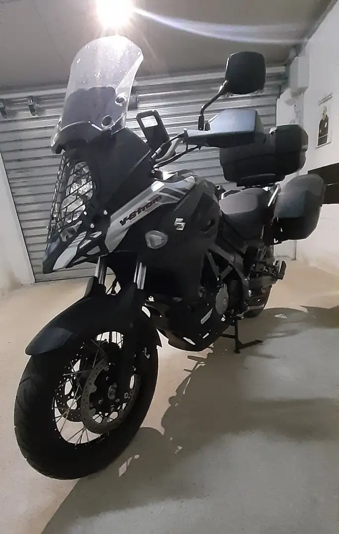 Suzuki V-Strom 650 XT Explorer Black - 2