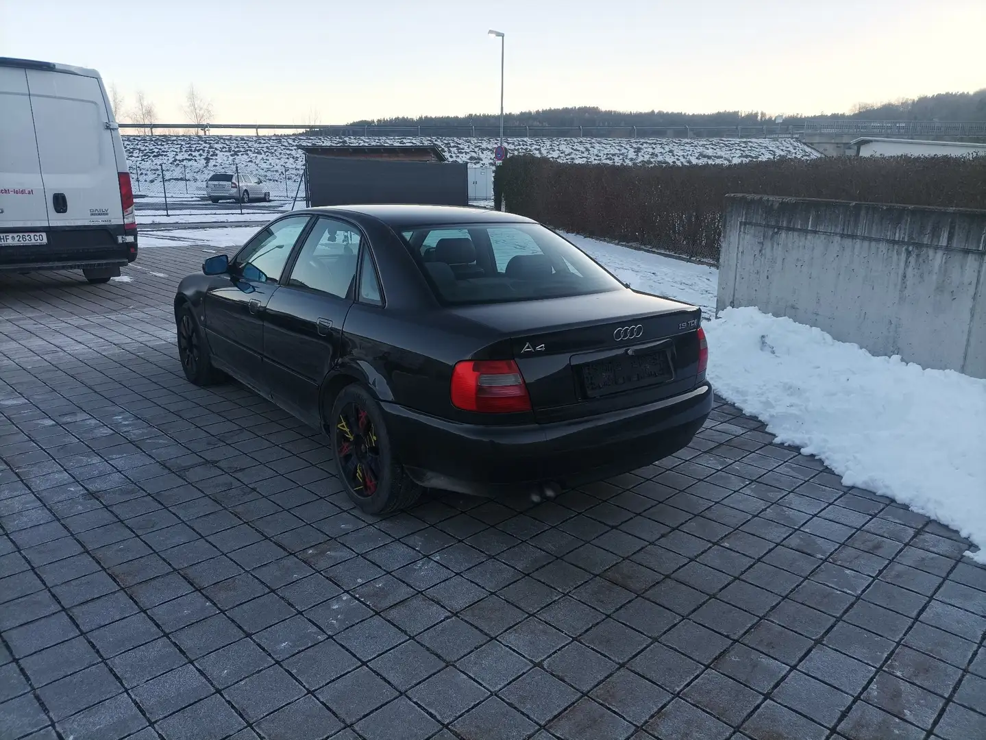 Audi A4 1.9 TDI Negro - 2