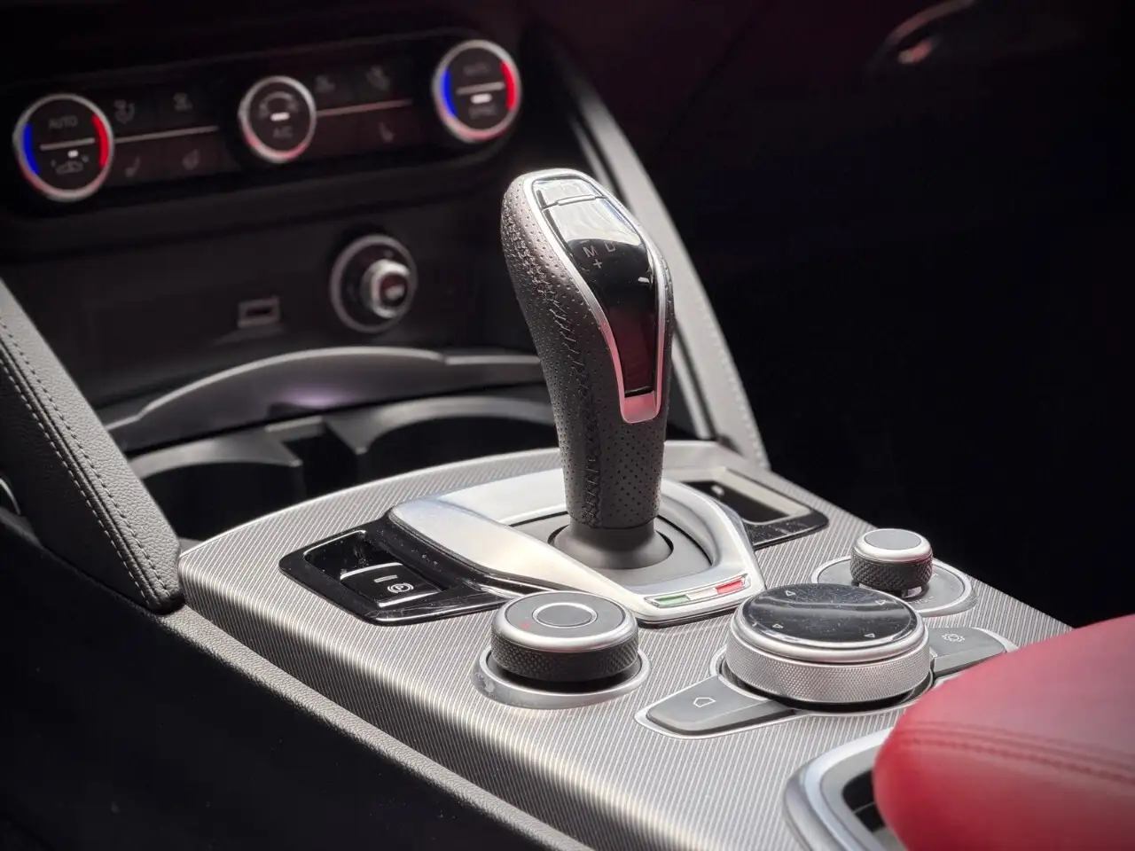 Alfa Romeo Stelvio fotografie Alfa Romeo Stelvio