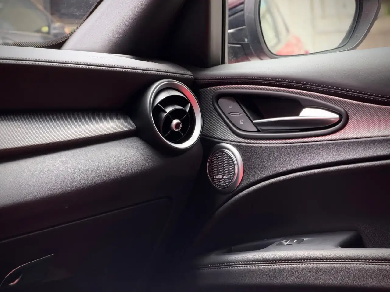 Alfa Romeo Stelvio fotografie Alfa Romeo Stelvio