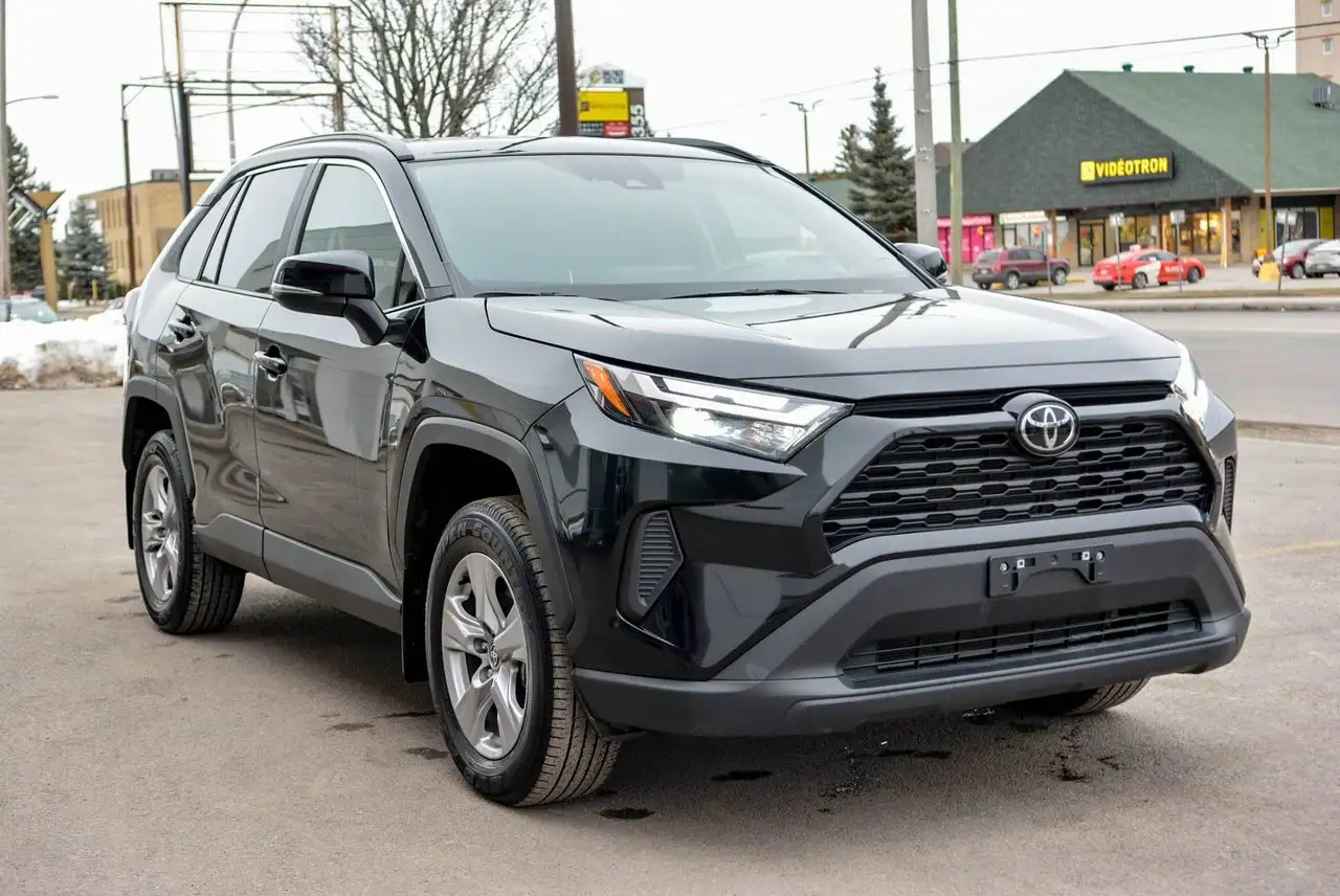 Toyota RAV 4 снимка Toyota RAV 4