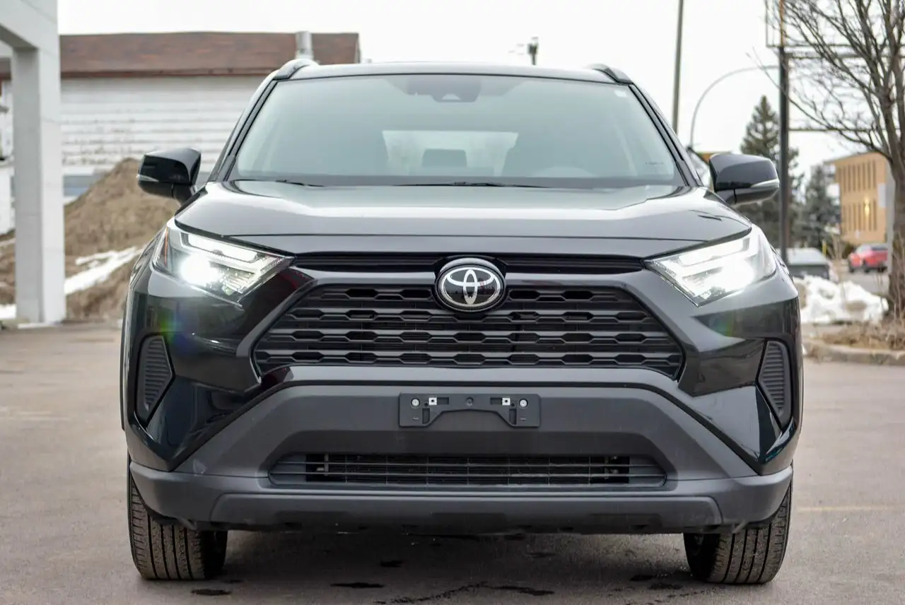 Toyota RAV 4 снимка Toyota RAV 4