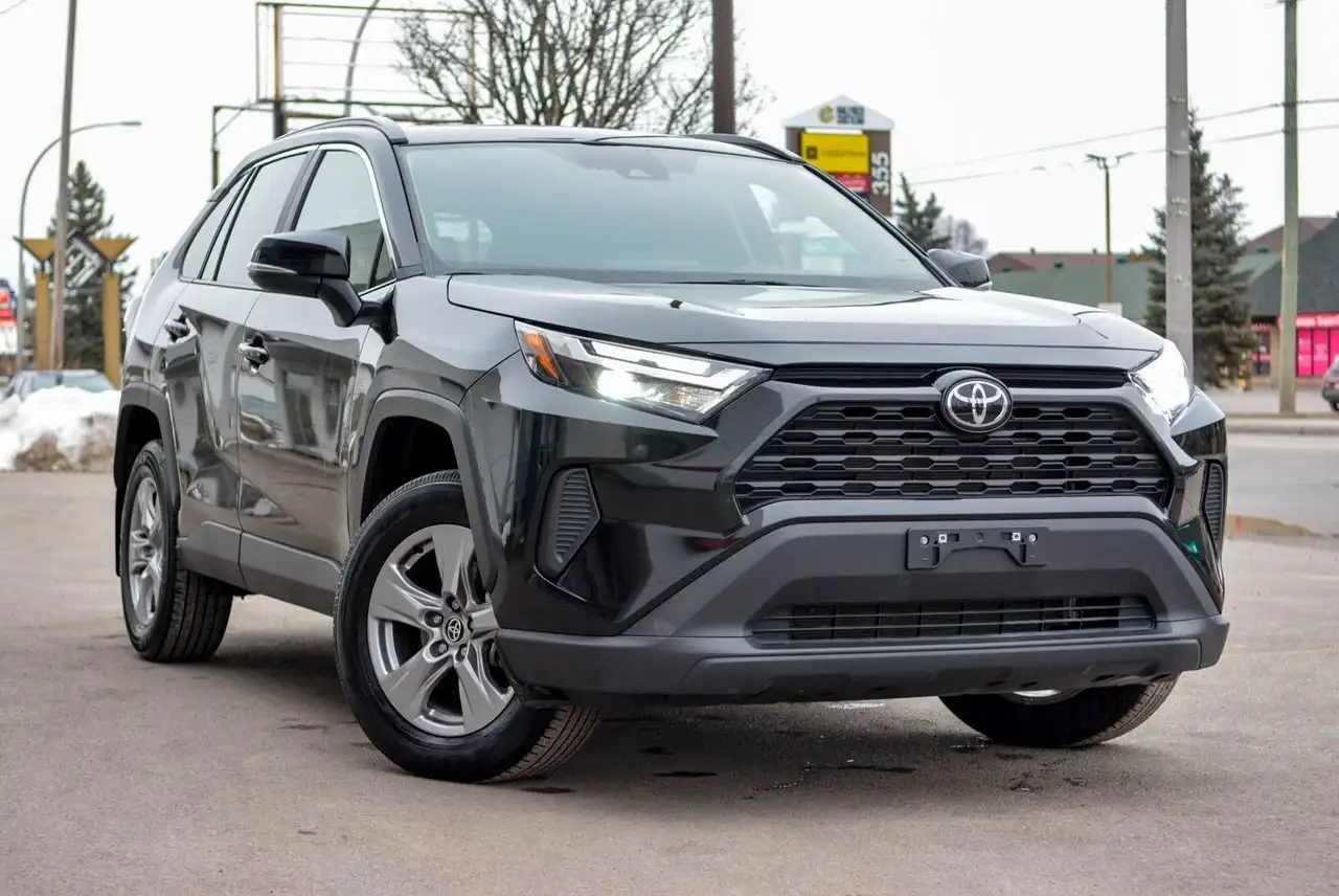 Toyota RAV 4 снимка Toyota RAV 4