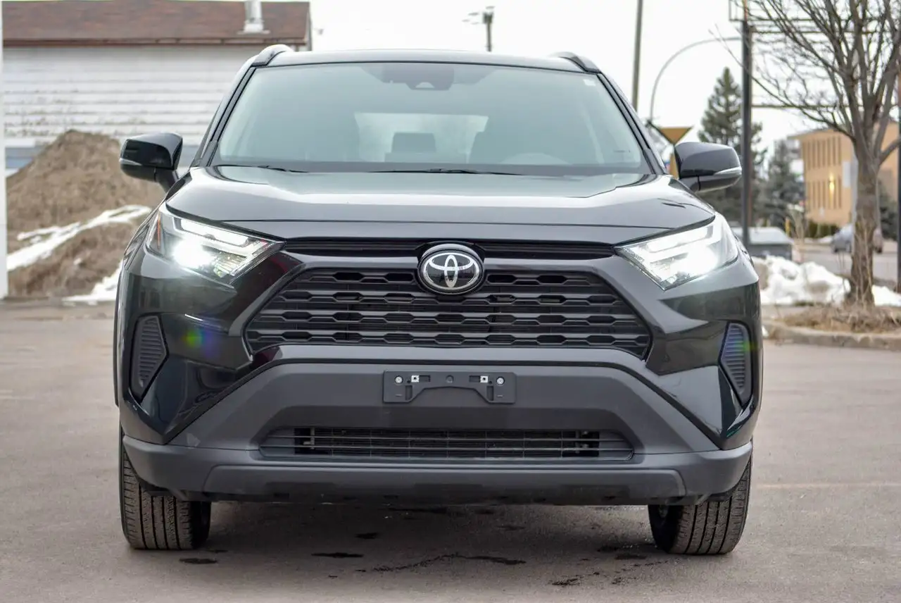 Toyota RAV 4 снимка Toyota RAV 4