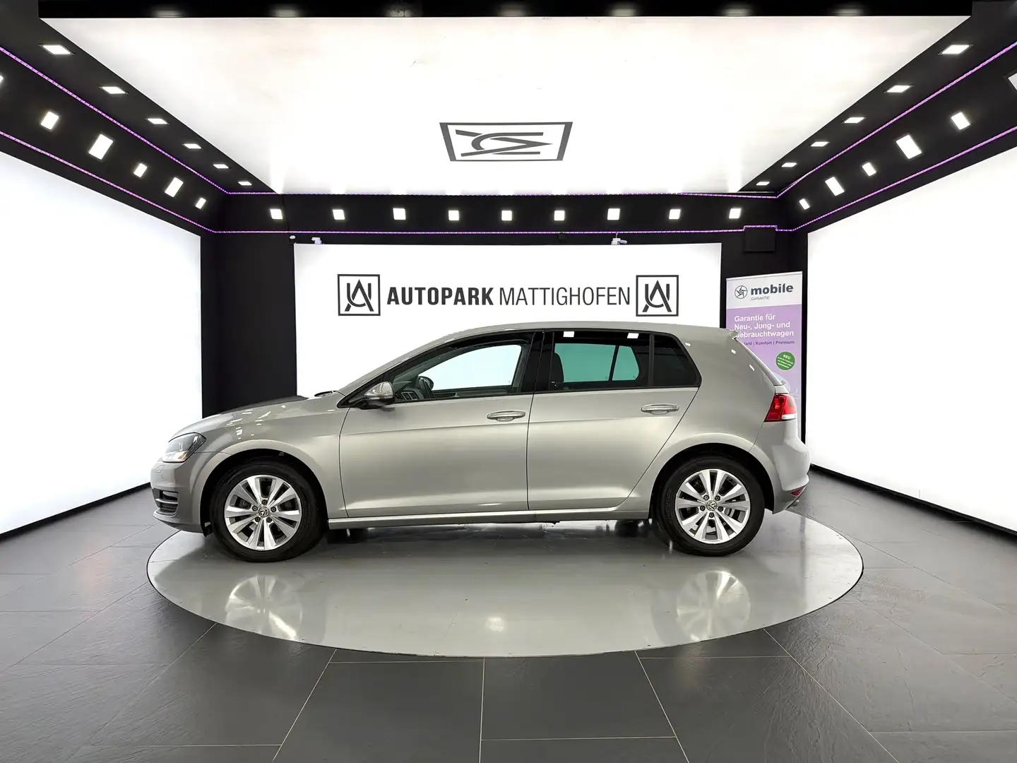 Volkswagen Golf 1.6 TDI DSG Comfortline BMT *WENIG-KM* Grau - 2