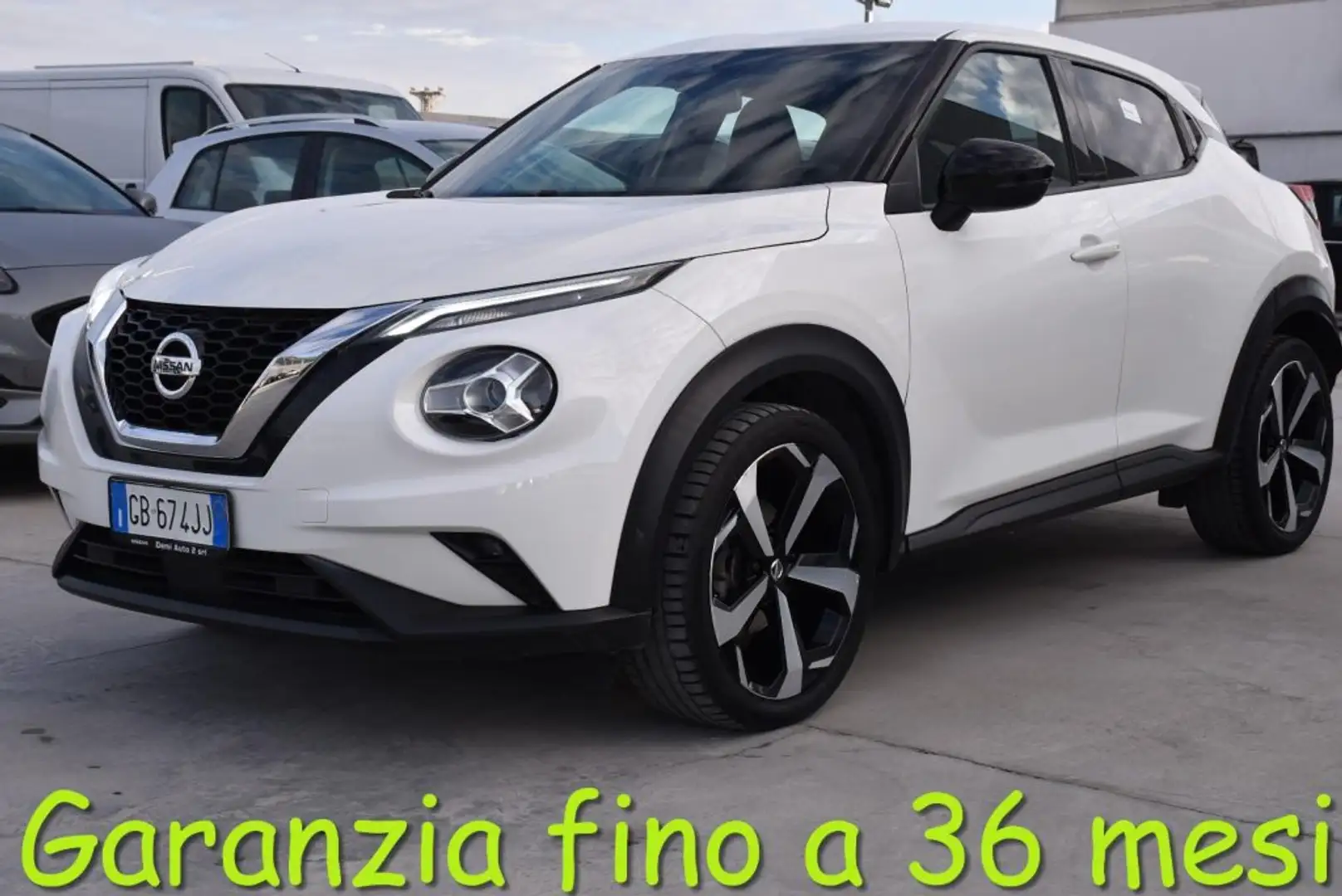 Nissan Juke 1.0 DIG-T 117 CV N-Connecta Bianco - 1