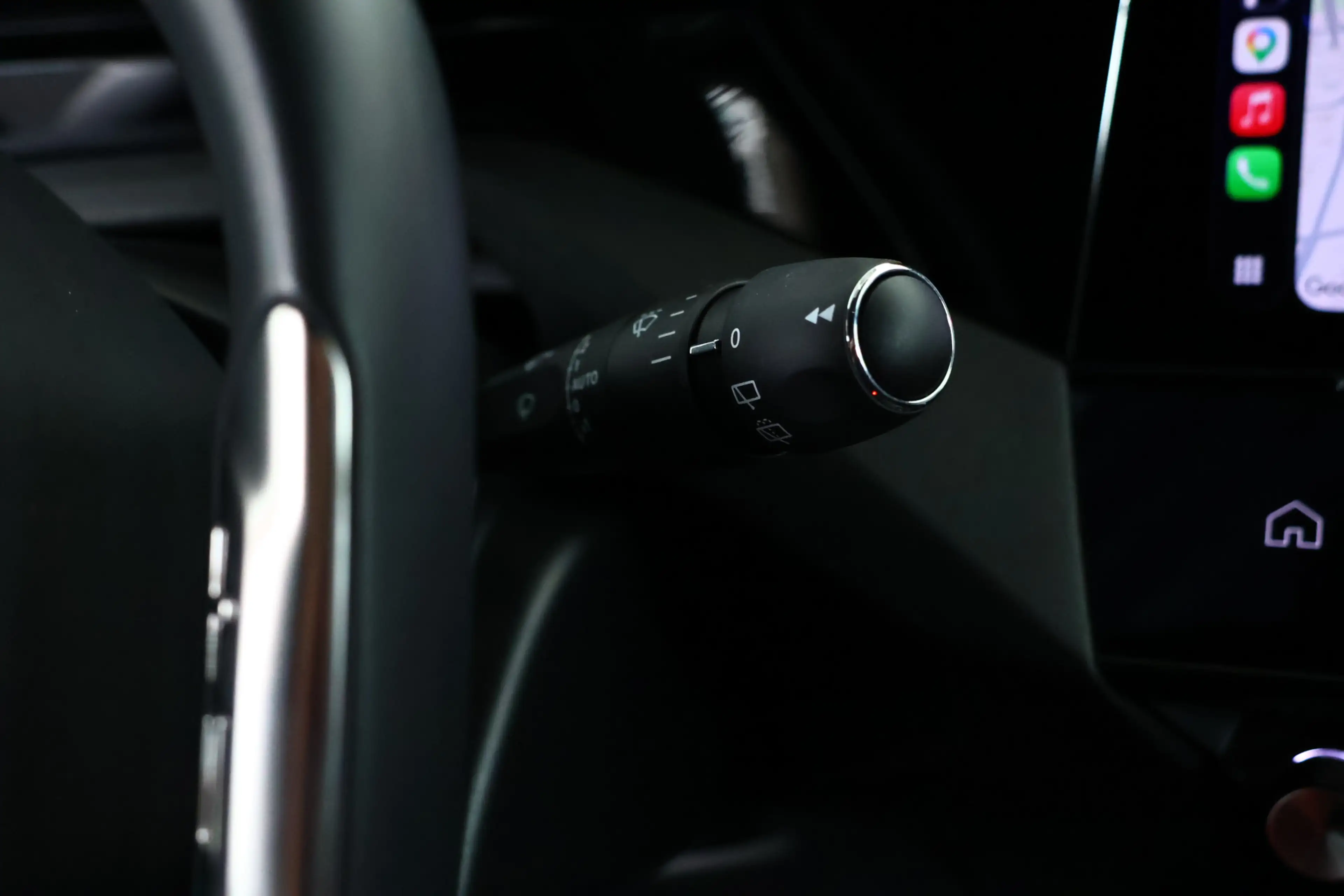 Peugeot 308 SW 1.6 Plug-in Hybrid 180 GT Navi / Carplay /. LED — photo 22