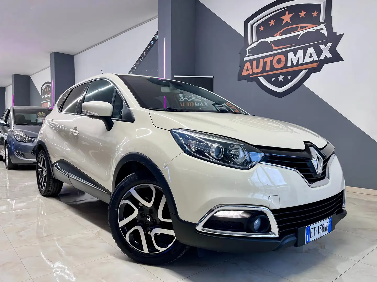 Renault Captur 1.5 dCi 90cv EDC Energy R-Link 2013 - 1