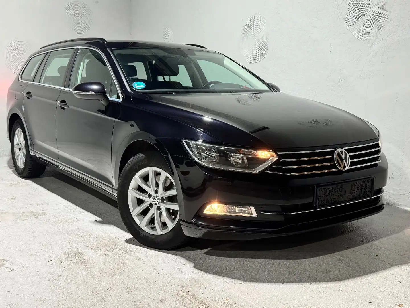 Volkswagen Passat Variant Comfortline *ACC*Kamera*Lenkradhz Schwarz - 1