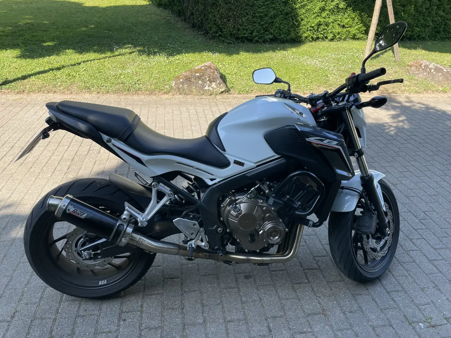 Honda CB 650 Blanc - 2