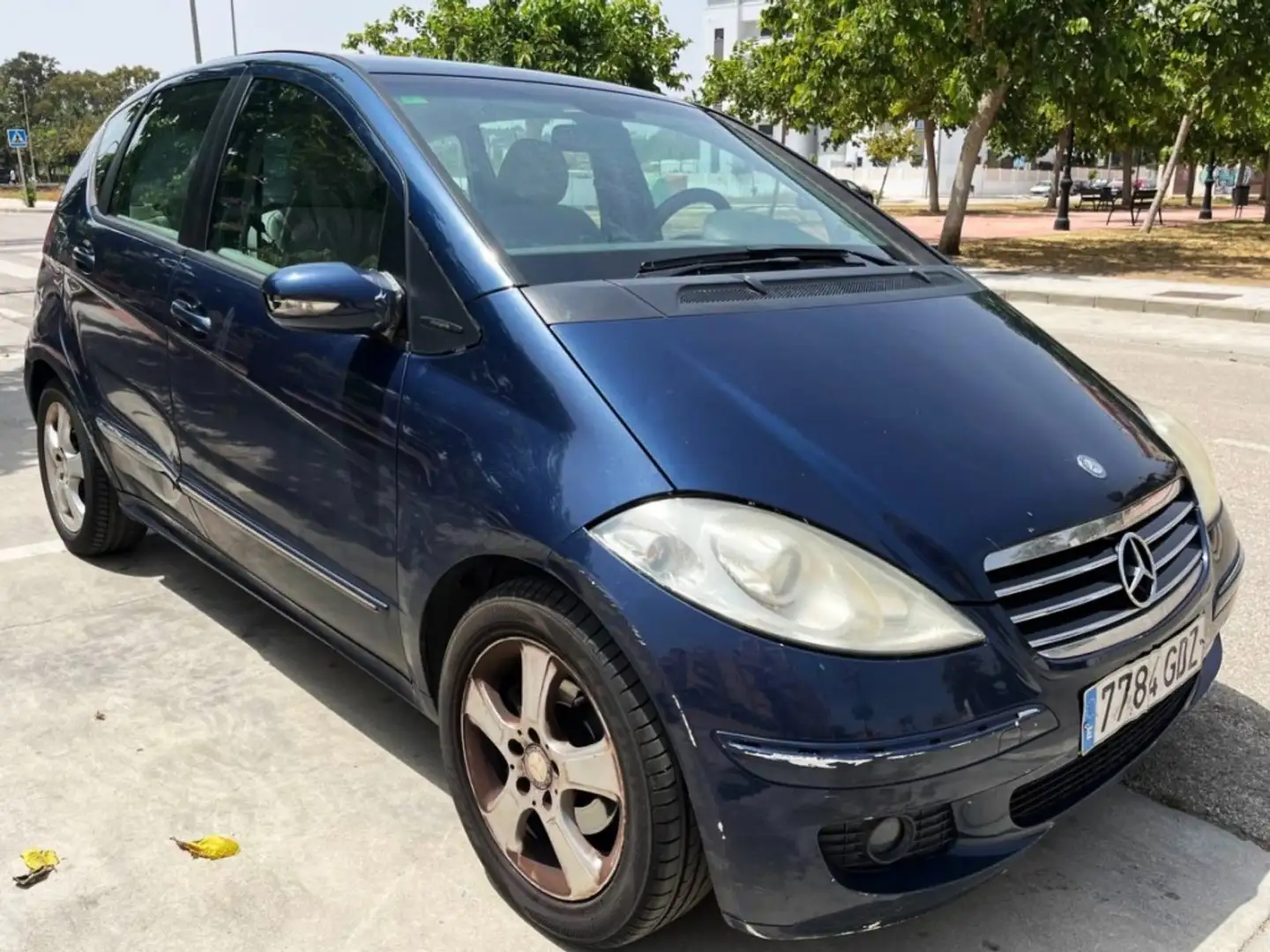 Mercedes-Benz MERCEDES-BENZ Clase A Monovolumen  Automático de Синій - 1