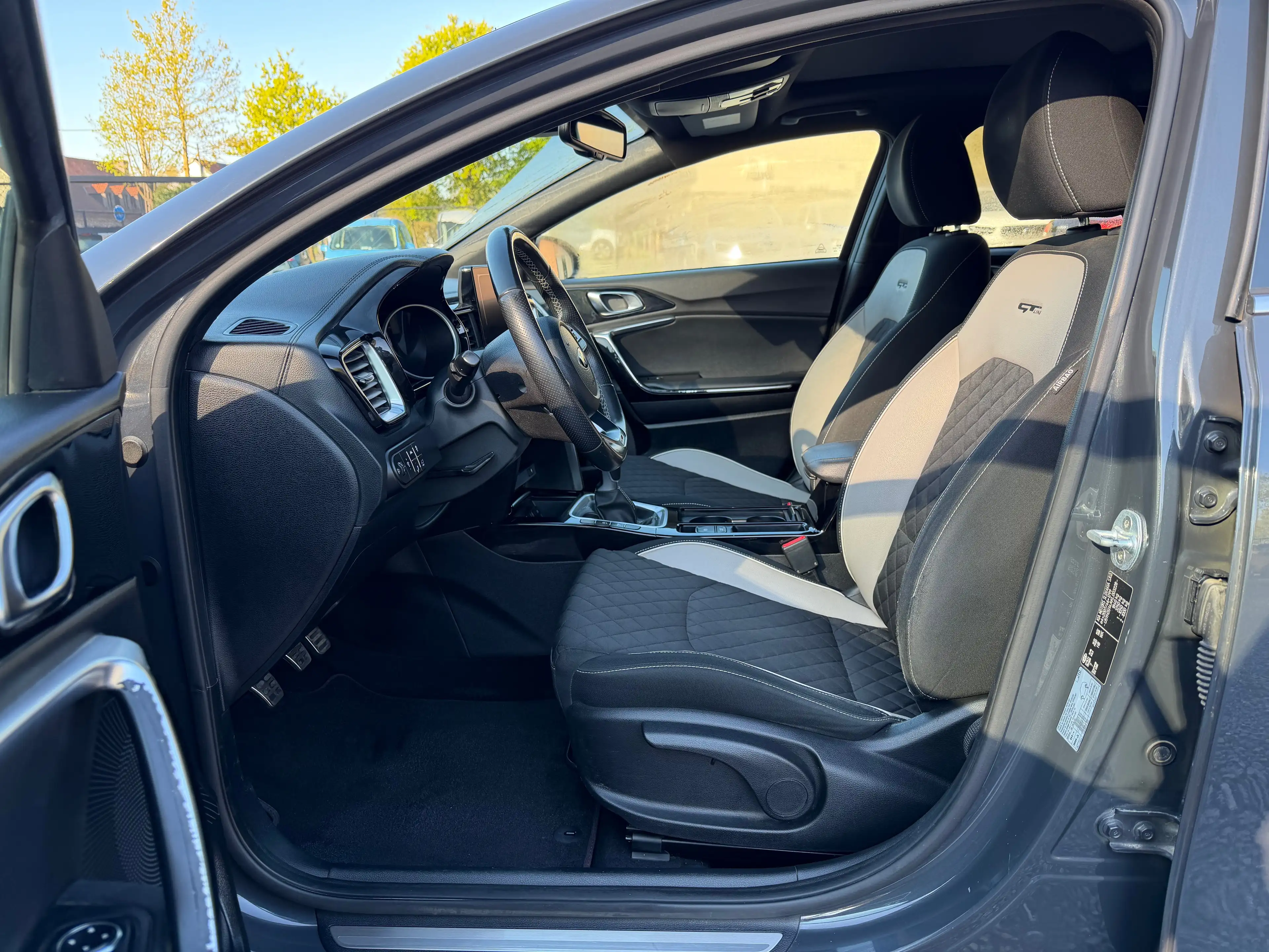 Kia ProCeed / pro_cee'd ProCeed 1.4 T-GDi GT-Line ISG — photo 18