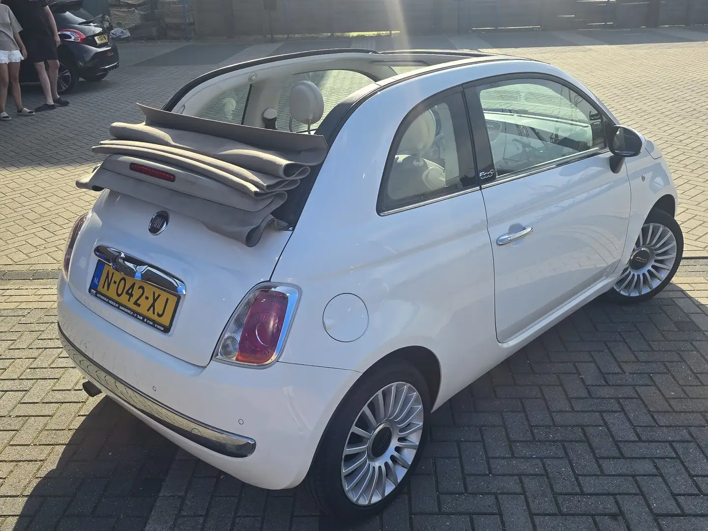 Fiat 500 1.2 Lounge Beige - 1