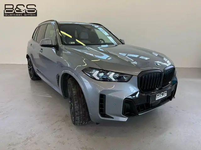 BMW X5 X5 view 4