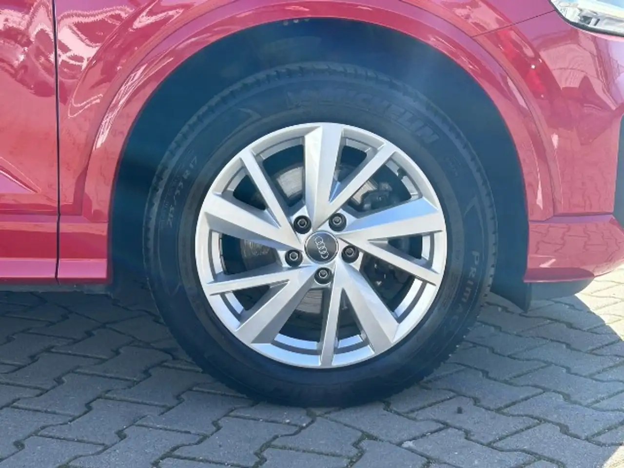 Audi Q2 1.4 TFSI Sport — photo 4