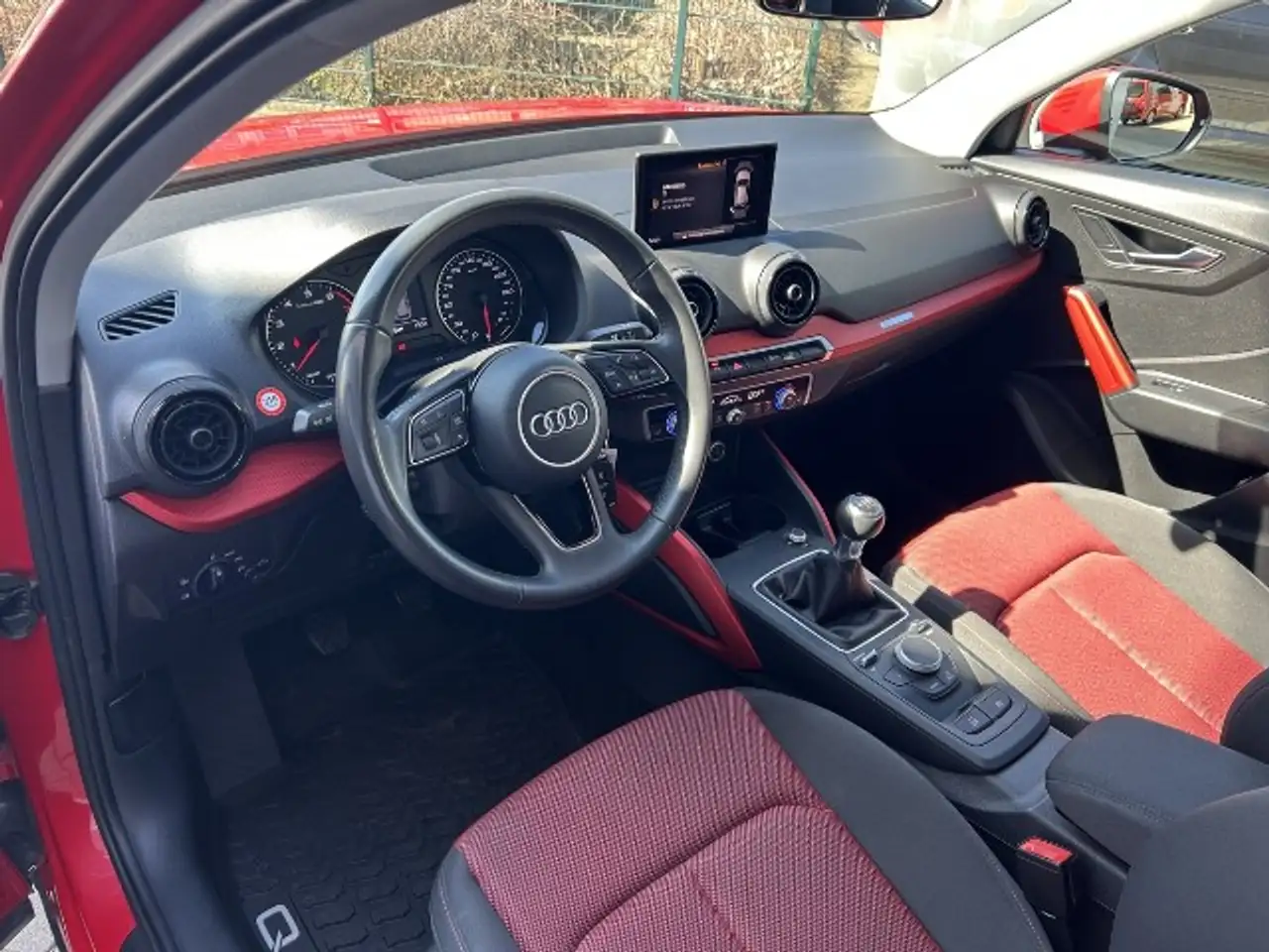 Audi Q2 1.4 TFSI Sport — photo 7