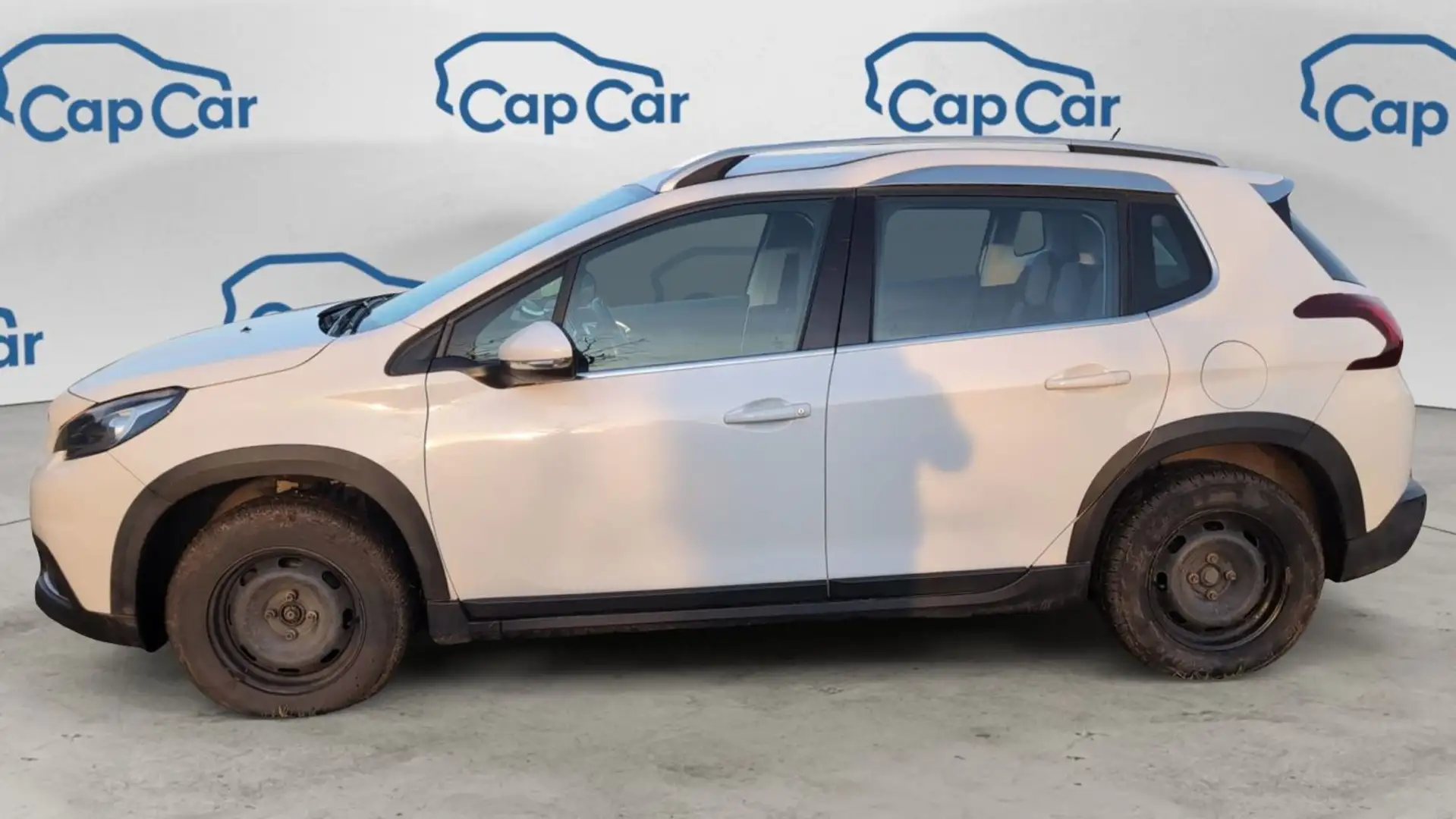 Peugeot 2008 1.2 PureTech 110 Allure Blanc - 2