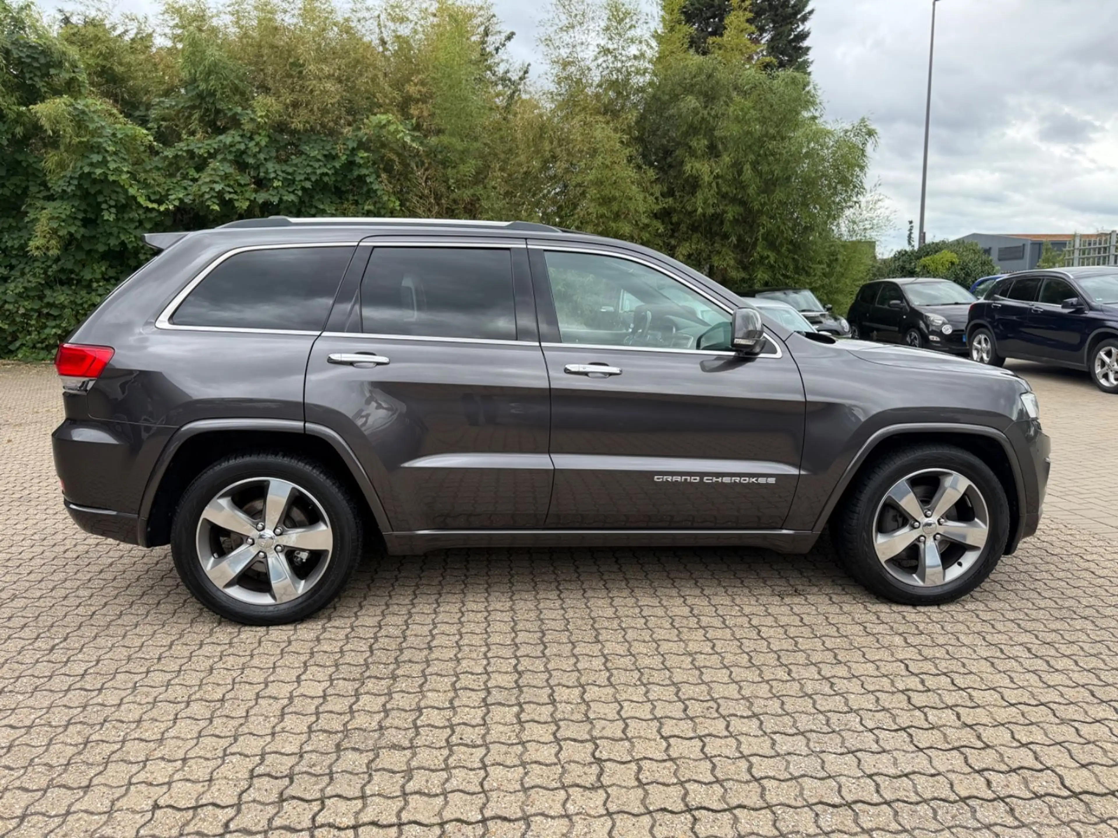 Jeep Grand Cherokee 3.0 CRD Overland Leder Pano AHK.. — photo 10