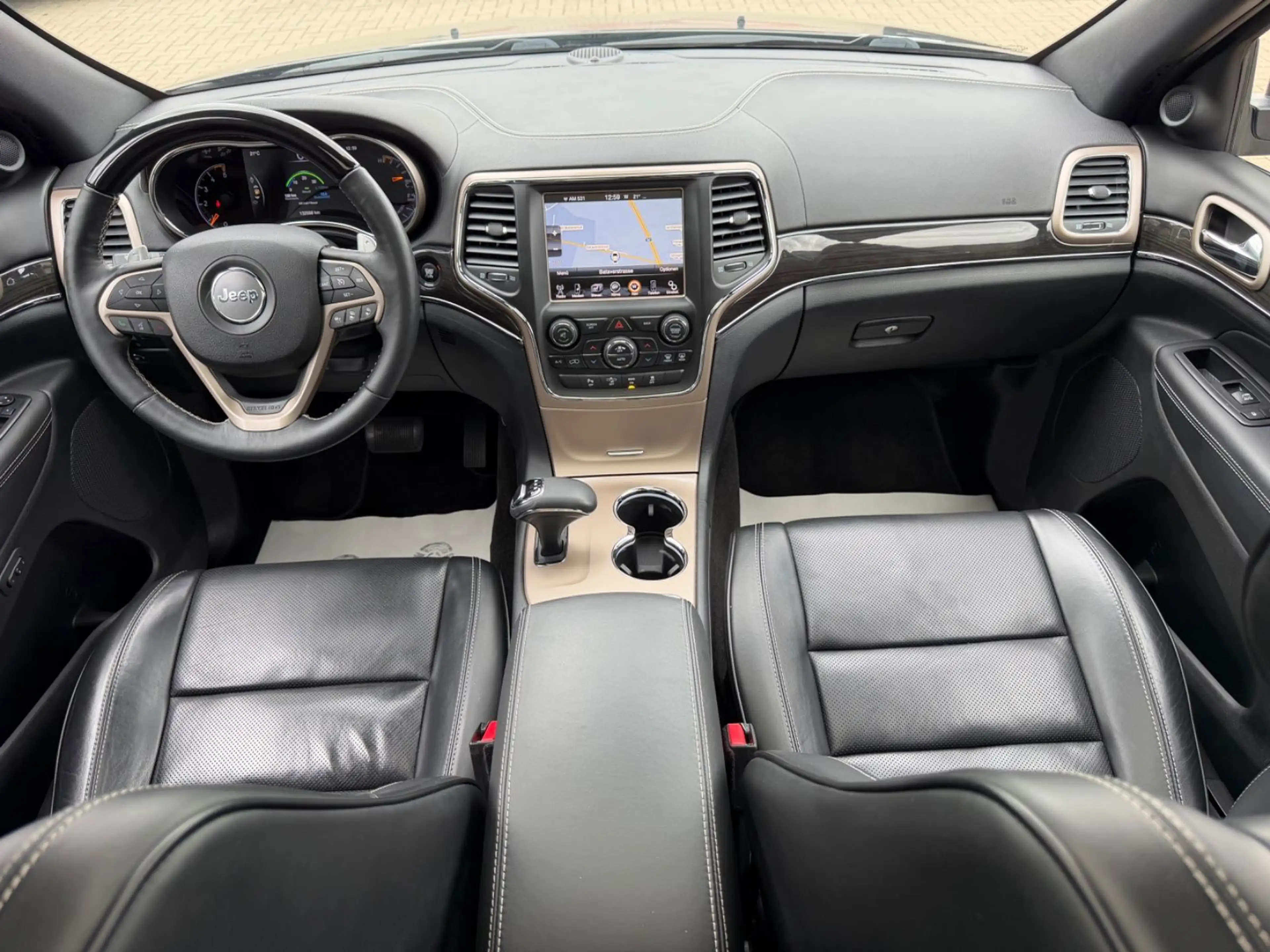 Jeep Grand Cherokee 3.0 CRD Overland Leder Pano AHK.. — photo 13