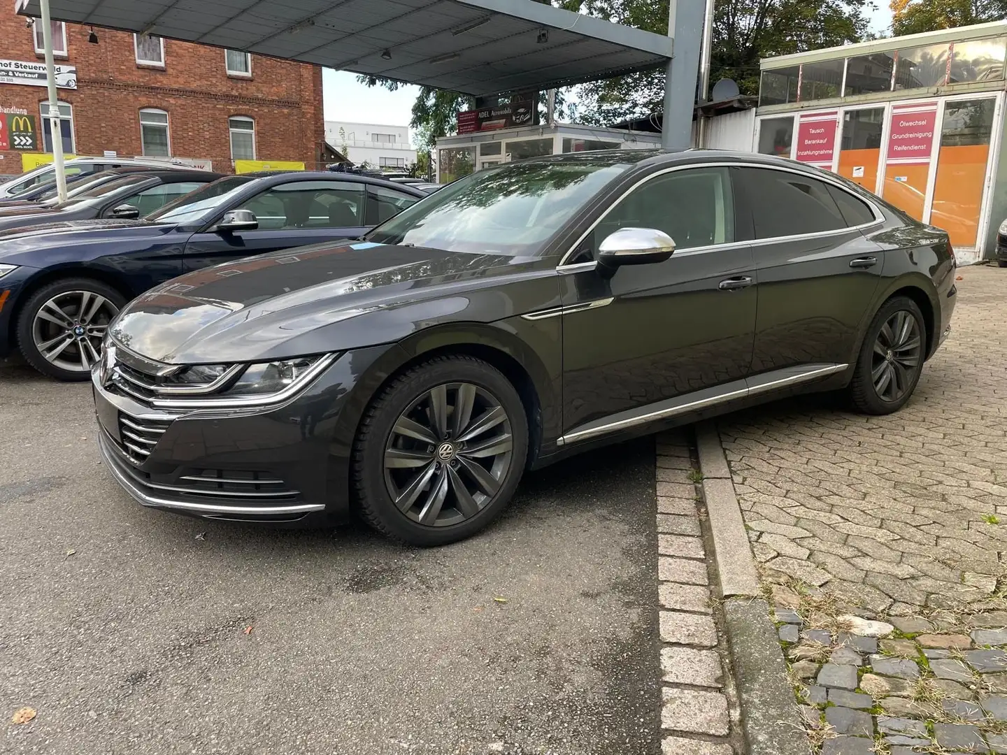 Volkswagen Arteon Elegance"Pano" Navi"Alcantara"AHK Grau - 1