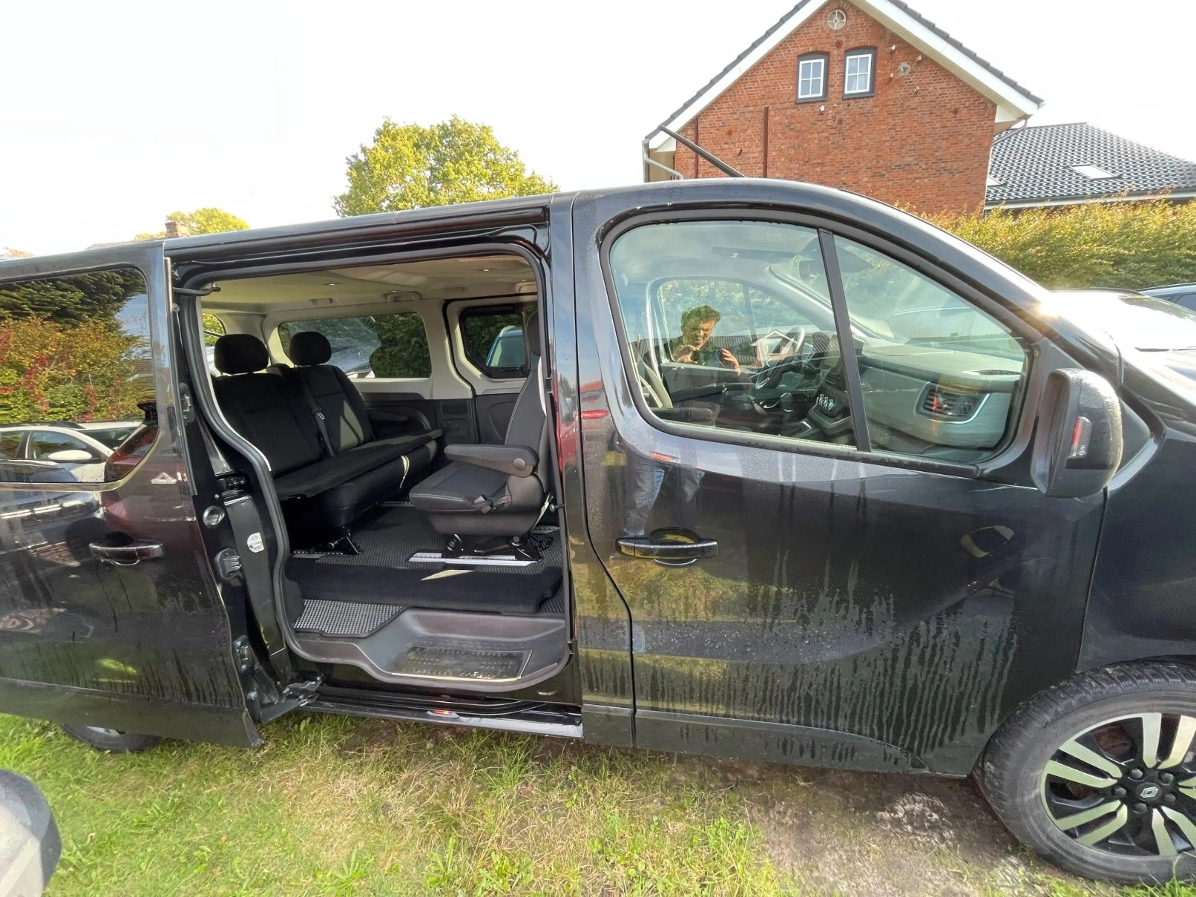 Renault Trafic Combi L2H1 Grand SpaceClass — photo 5
