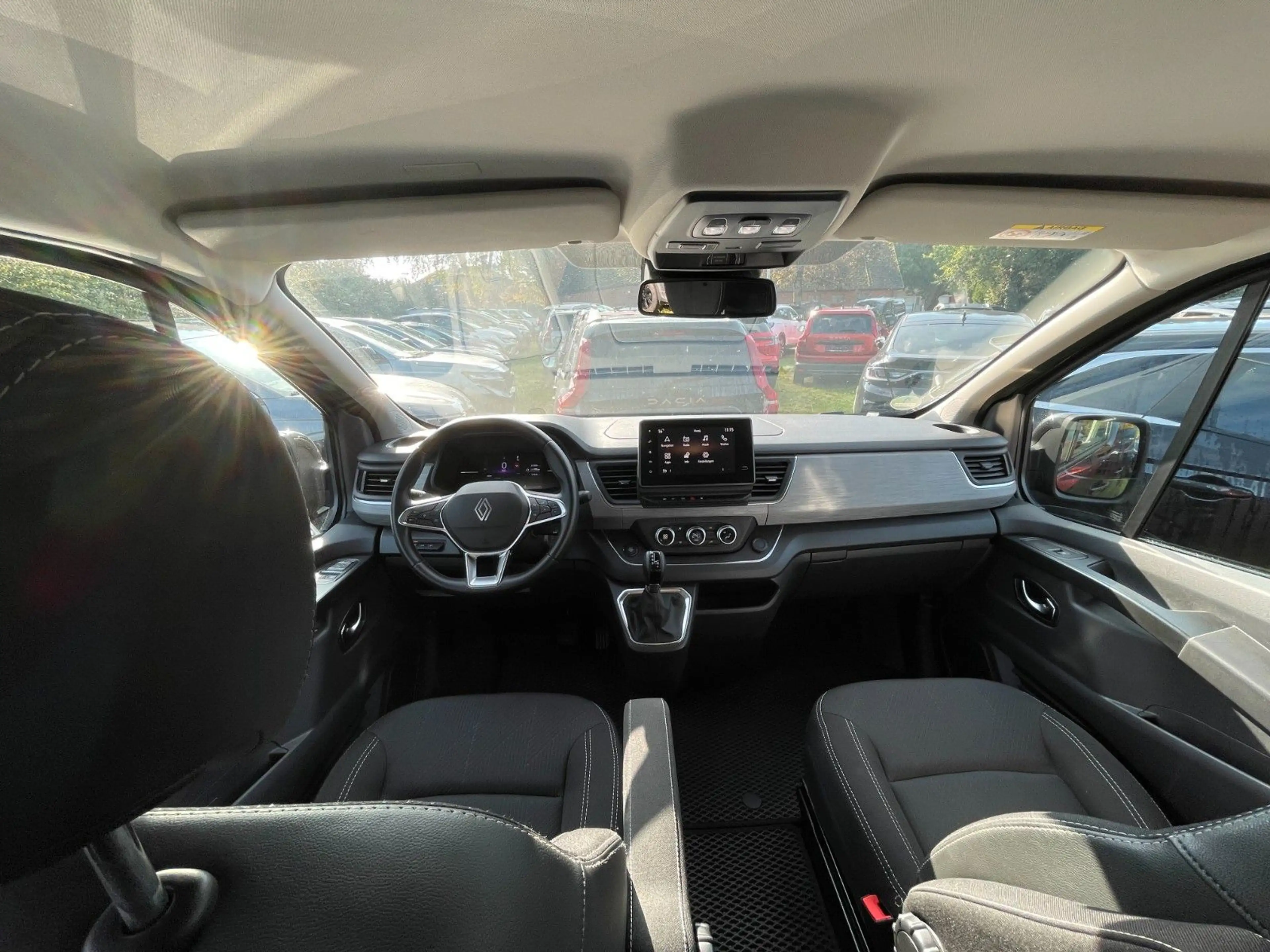 Renault Trafic Combi L2H1 Grand SpaceClass — photo 13