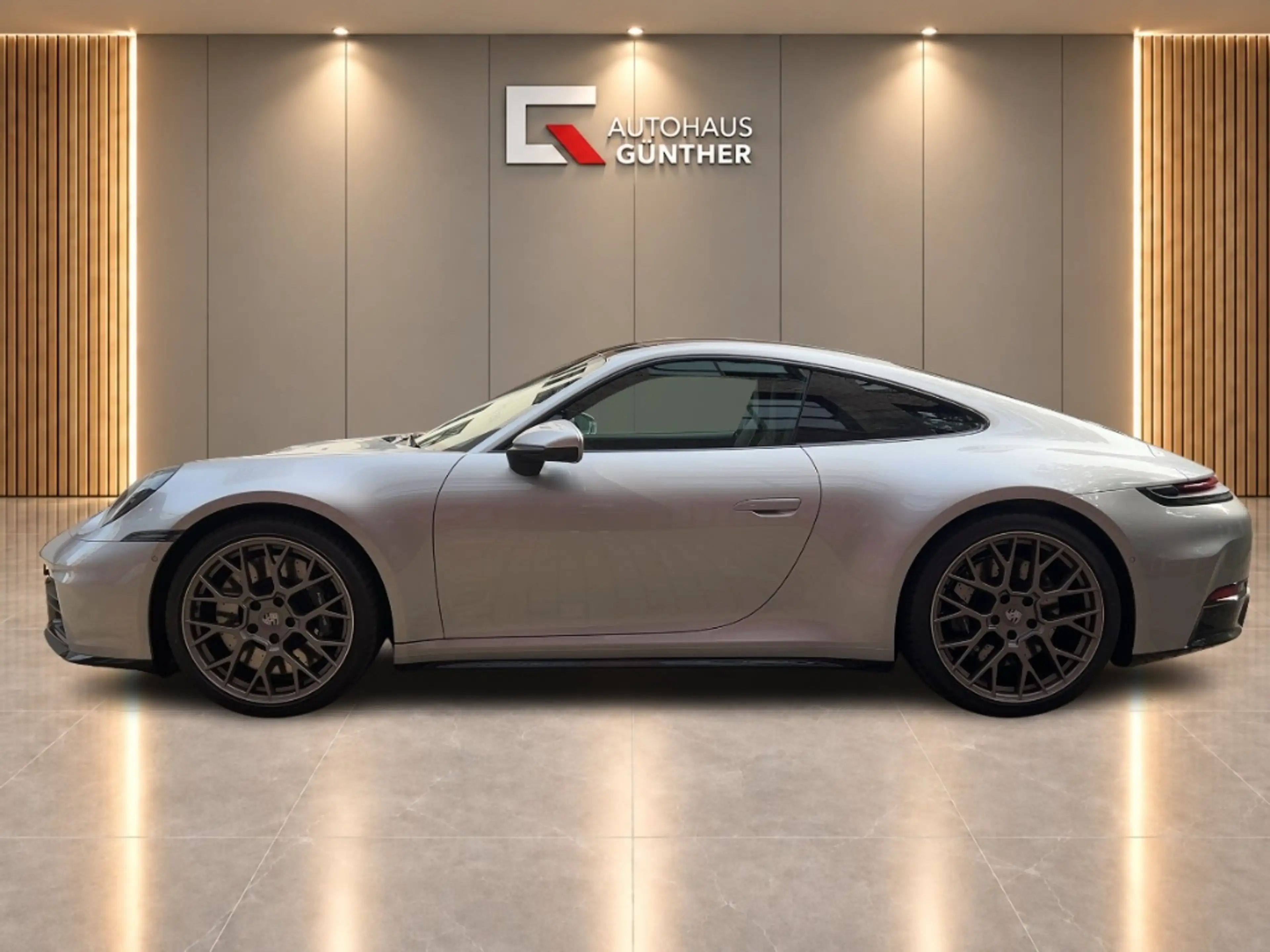 Porsche 992 .2 Carrera 4S / Chrono/ Sportabg./ Bose/ 360 — photo 2
