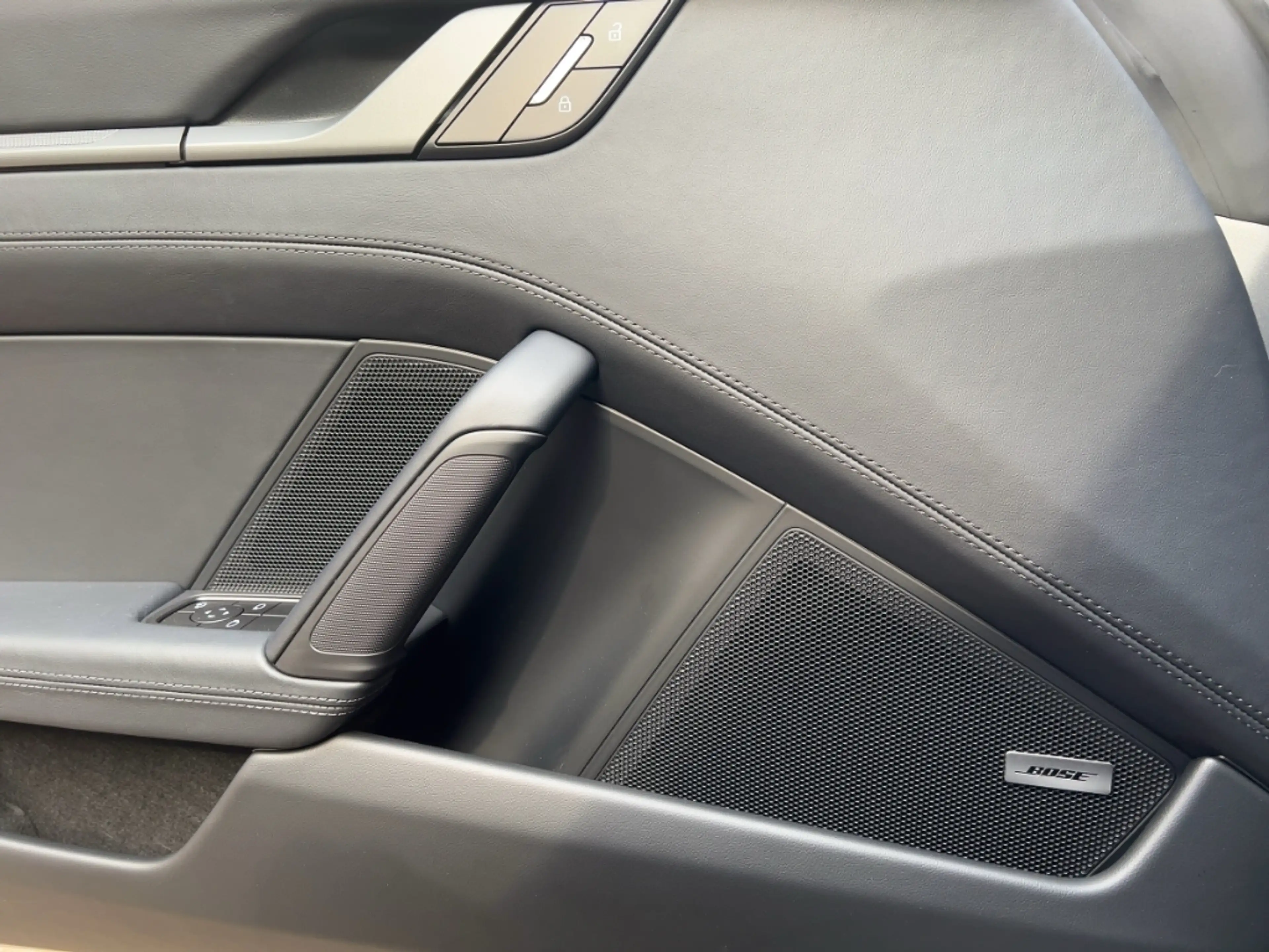 Porsche 992 .2 Carrera 4S / Chrono/ Sportabg./ Bose/ 360 — photo 14
