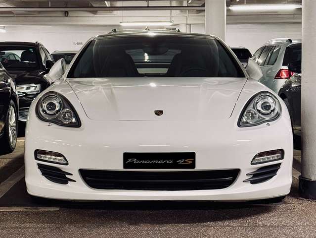 Imagine Porsche Panamera 4S PDK/Pano/Standhzg/Topzustand