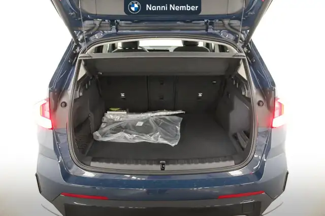 BMW Ix1 view 18