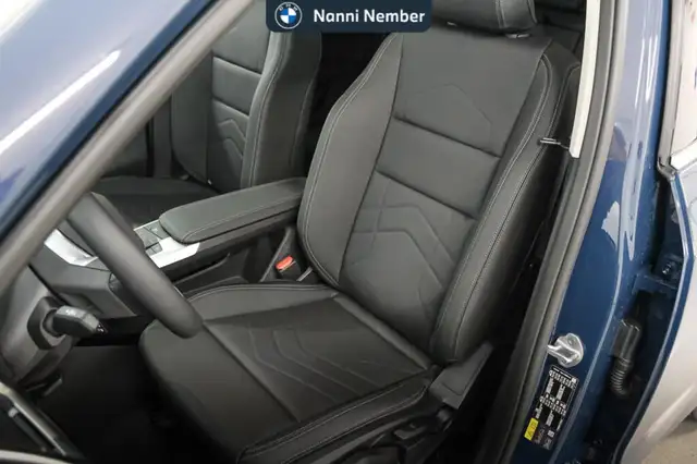 BMW Ix1 view 13