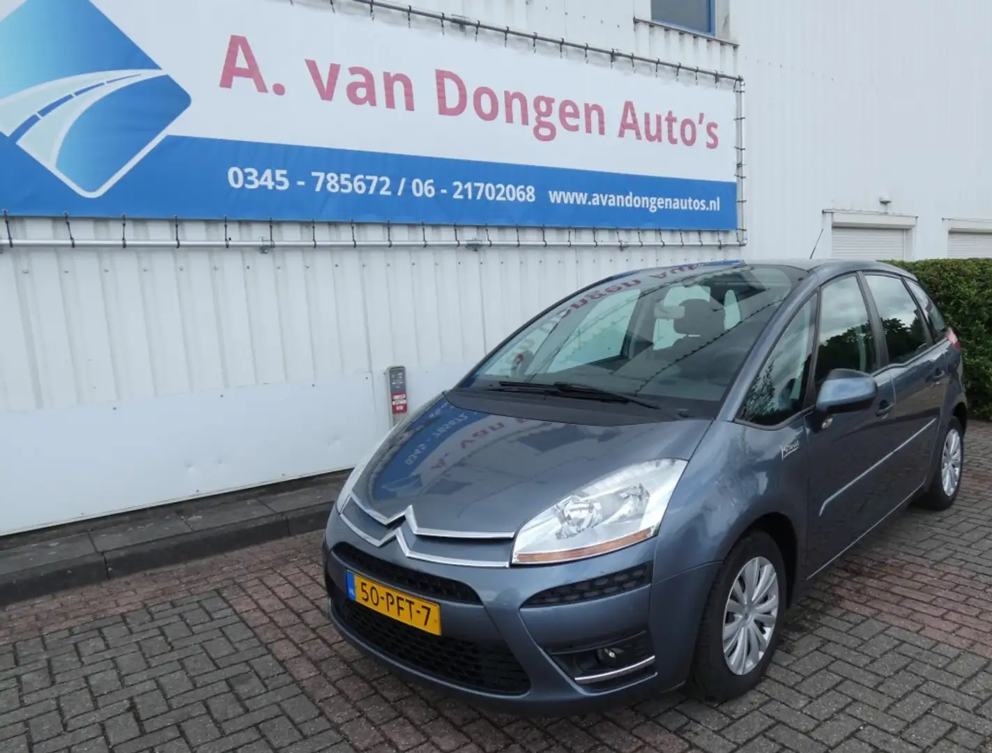 Citroen C4 Picasso 1.6 VTI Tendance,Clima.Trhaak,APK 3-6-26 Gri - 2