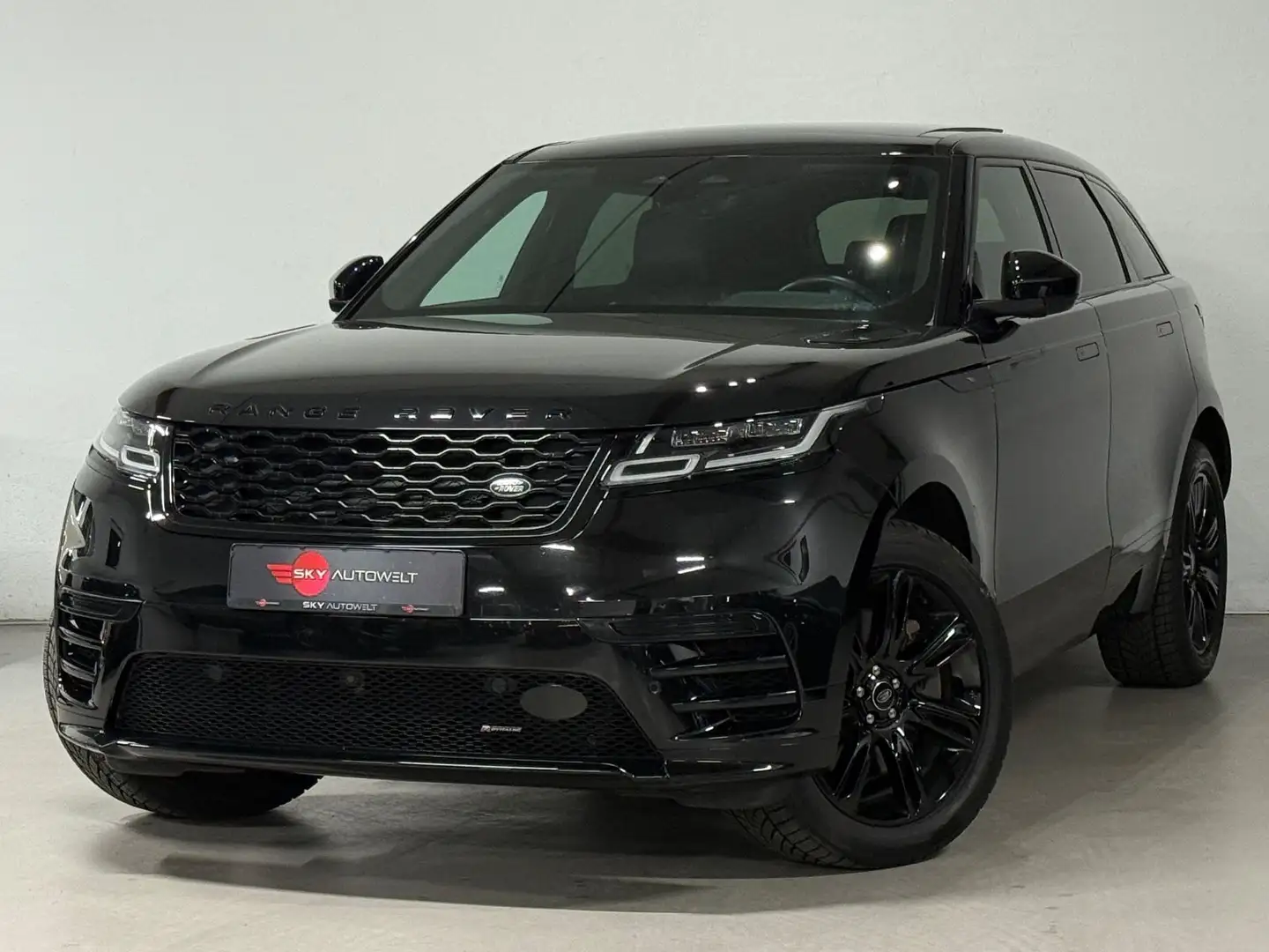 Land Rover Range Rover Velar R-Dynamic SE/NAVI/LED/PANO Schwarz - 1