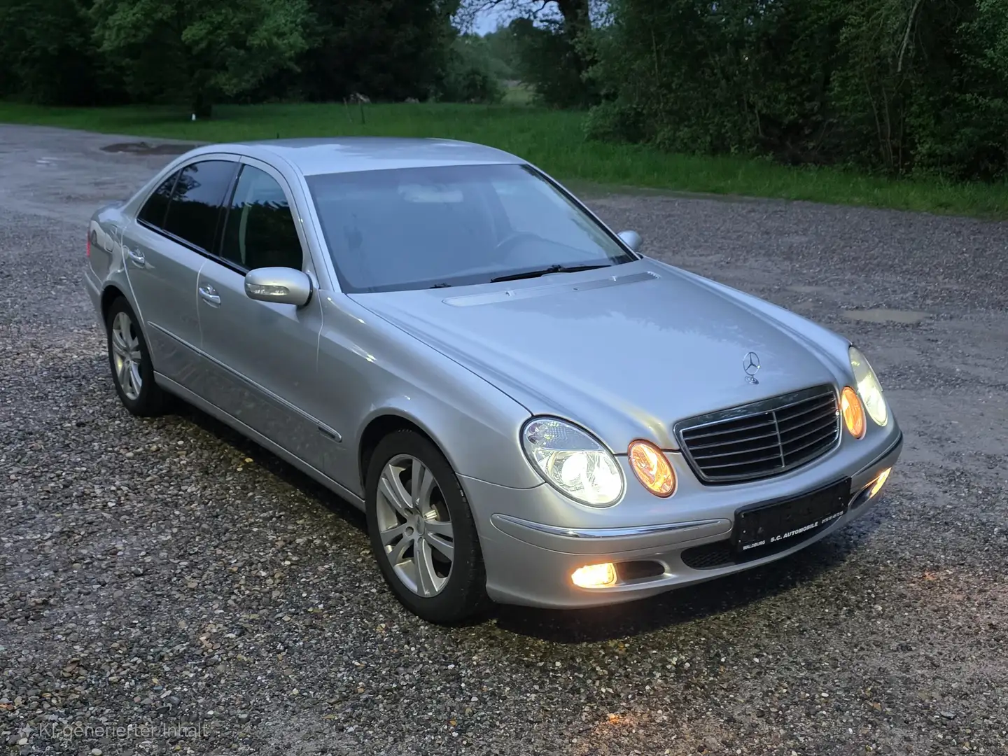 Mercedes-Benz E 240 E 240 Elegance Stříbrná - 1
