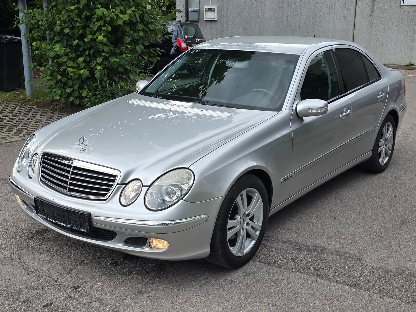 Mercedes-Benz E 240 E 240 Elegance Argintiu - 1